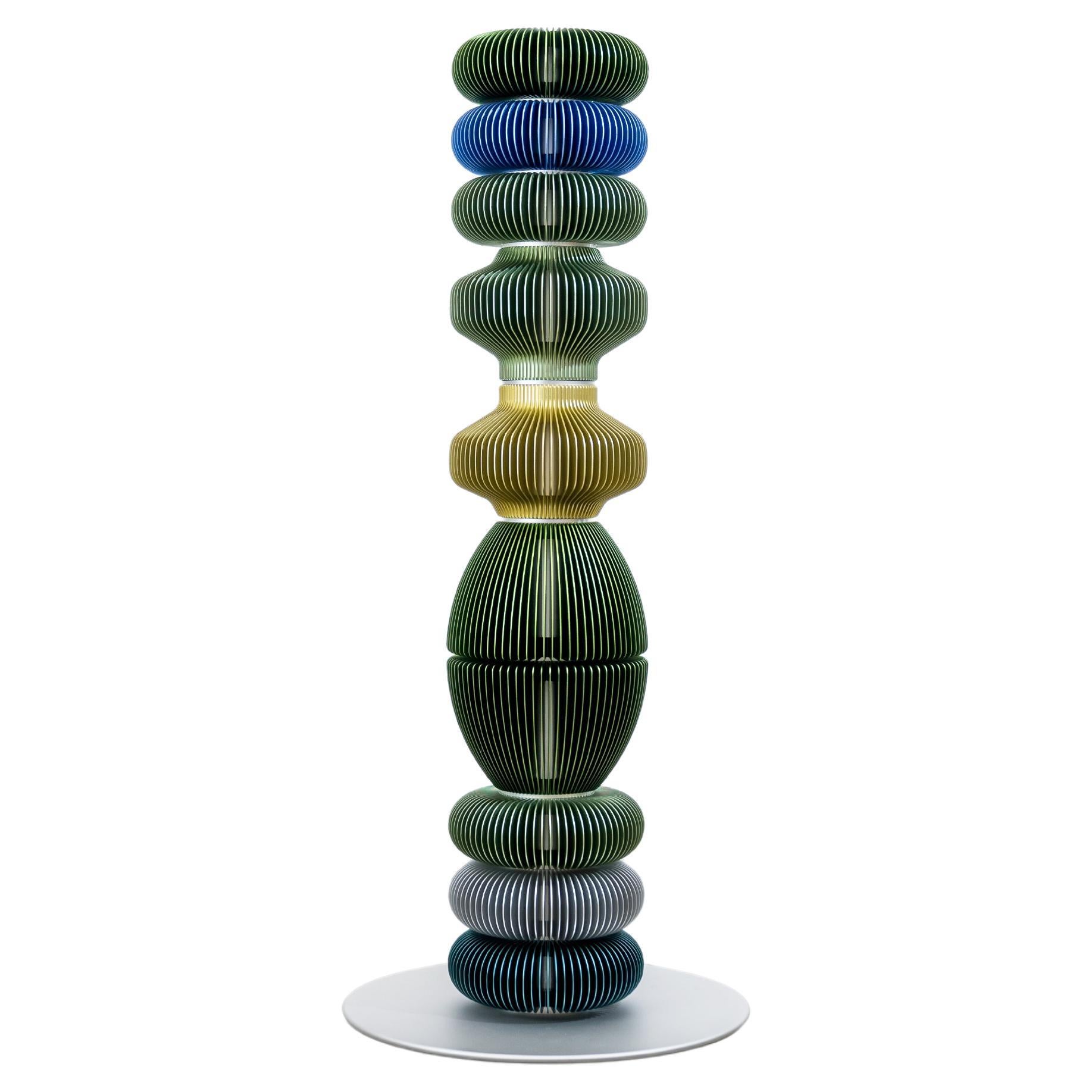 TOTEM-9 by Michael Young, lampadaire au design Contemporary