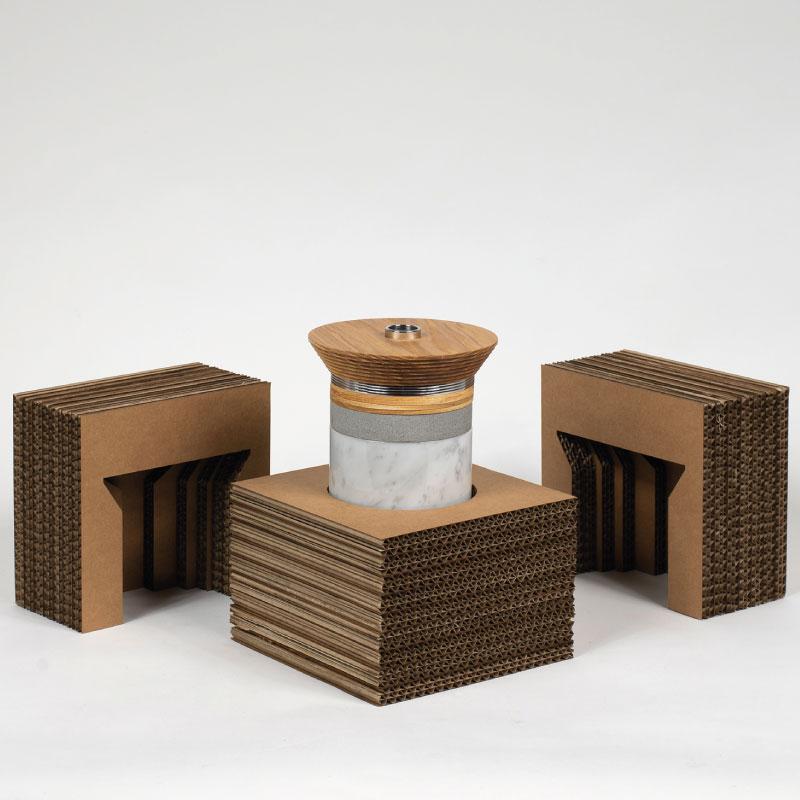 Italian Totem aperitivo basso in marmo bianco Carrara - set utensili da cucina in vendita