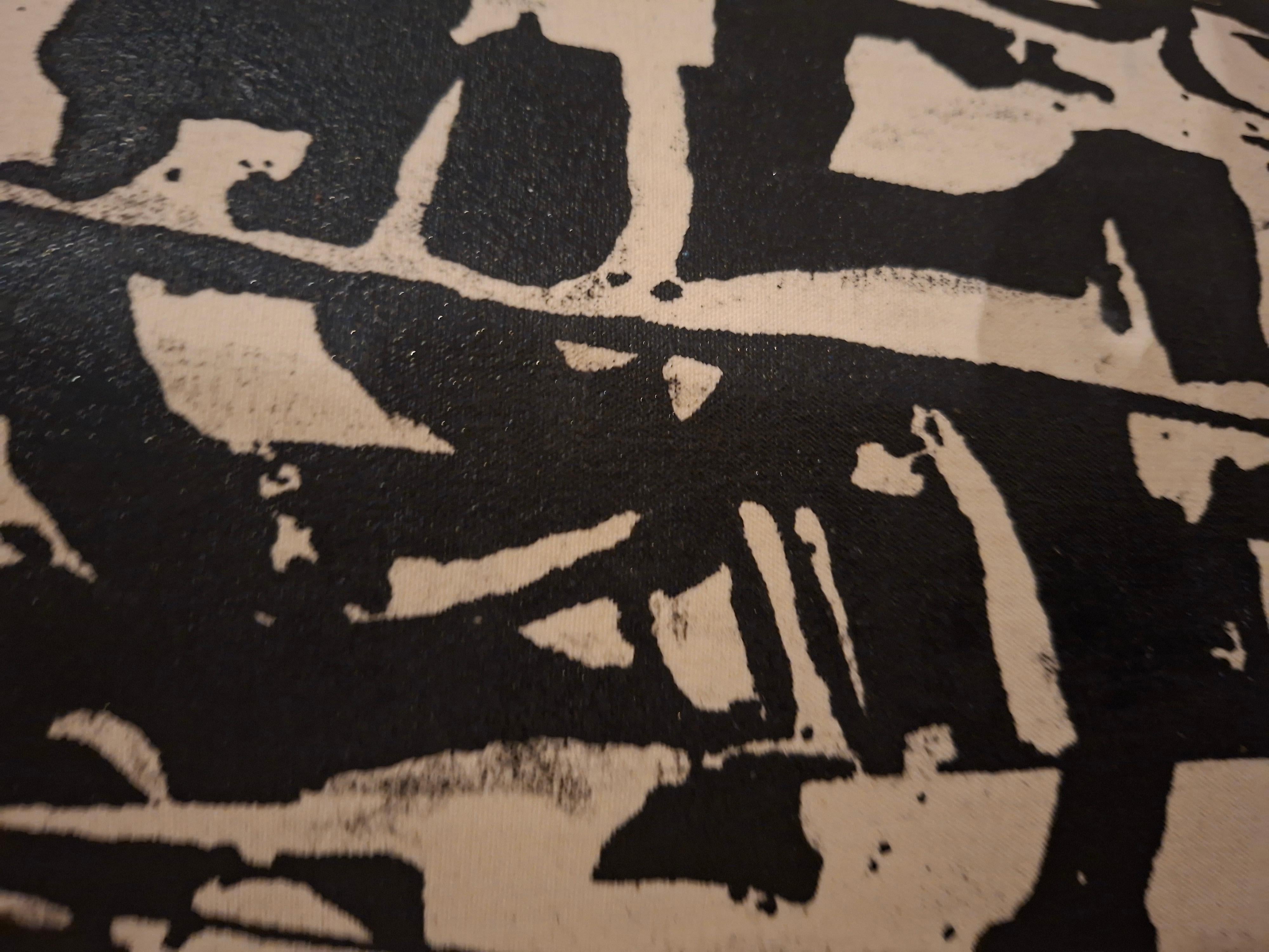 Modern Totem Bianco Rosso e Nero di Giorgio Ciliberti For Sale