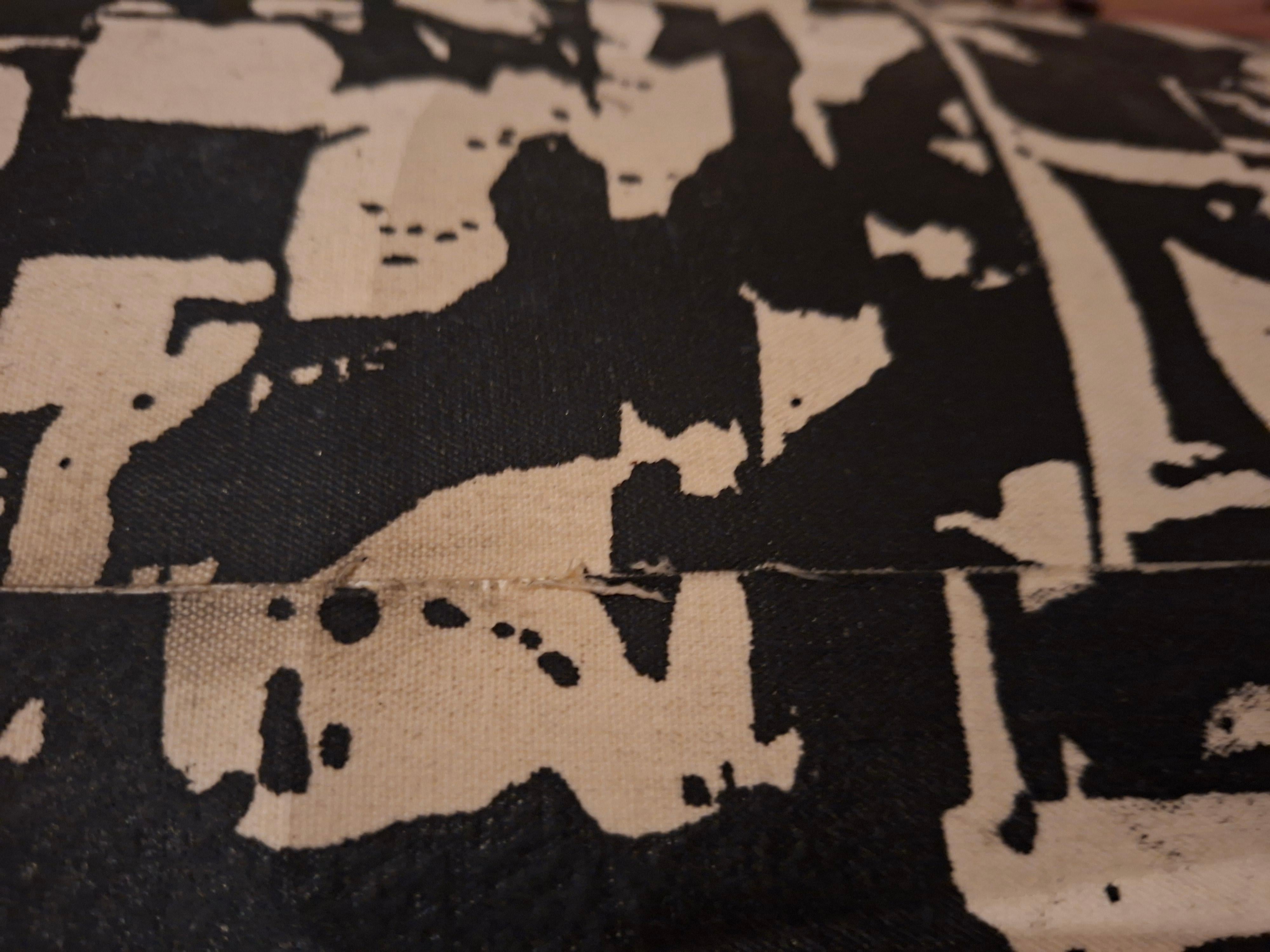 Italian Totem Bianco Rosso e Nero di Giorgio Ciliberti For Sale