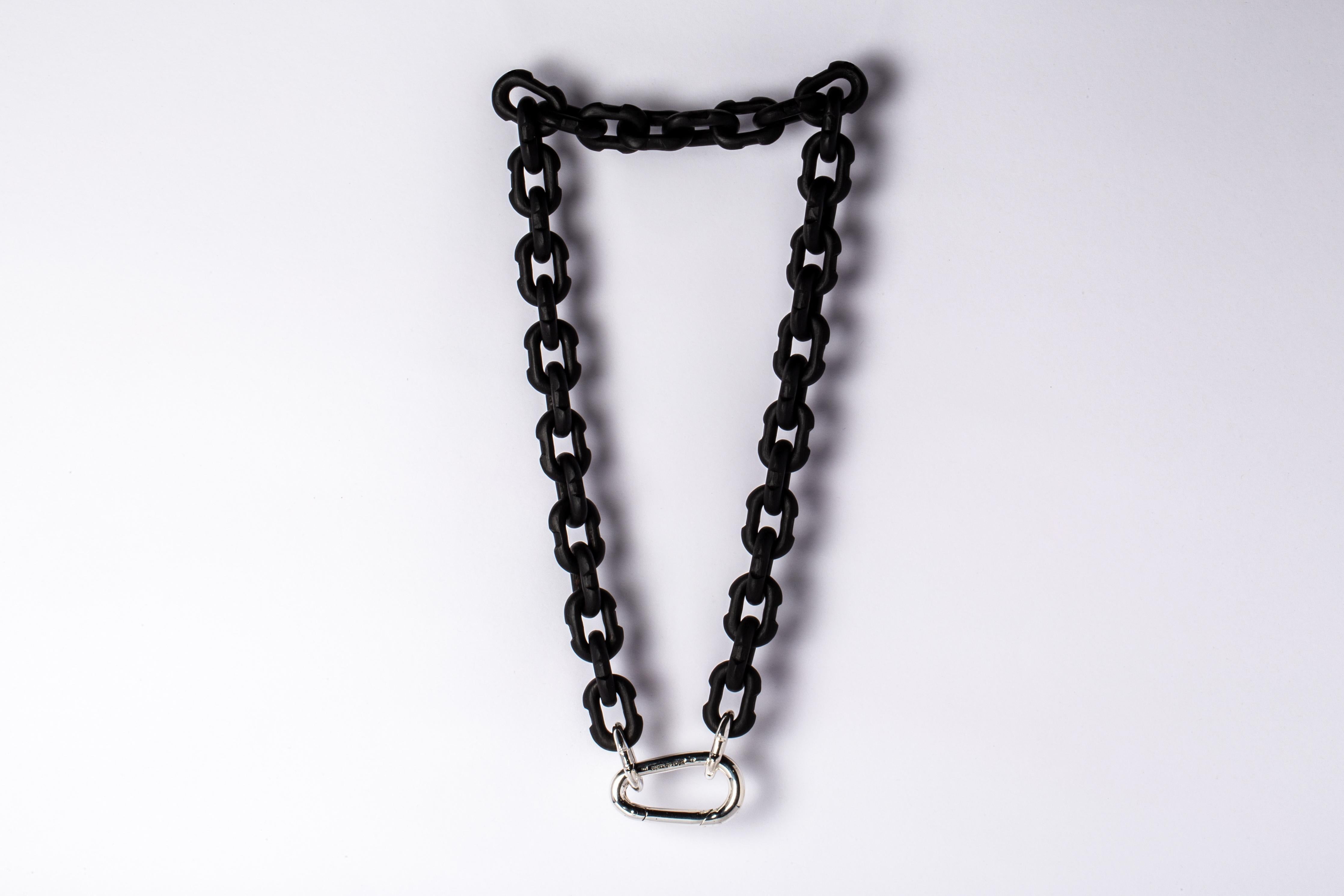 Totem Chain (Model 8, KU+PA) For Sale 1