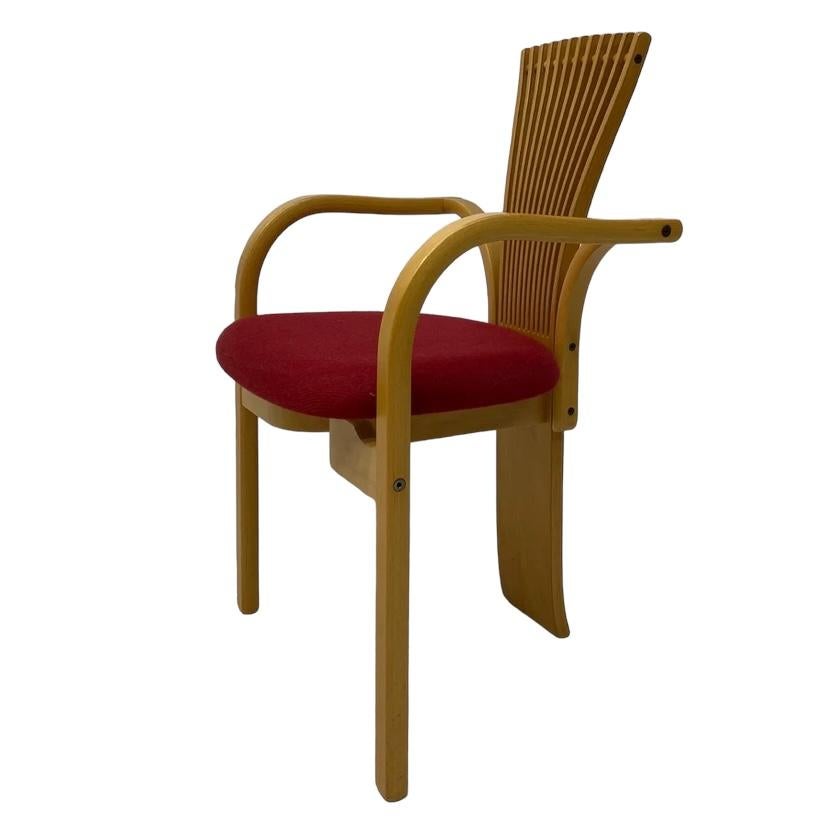 Totem Chair Torstein Nilsen 80s In Good Condition In Otley, GB