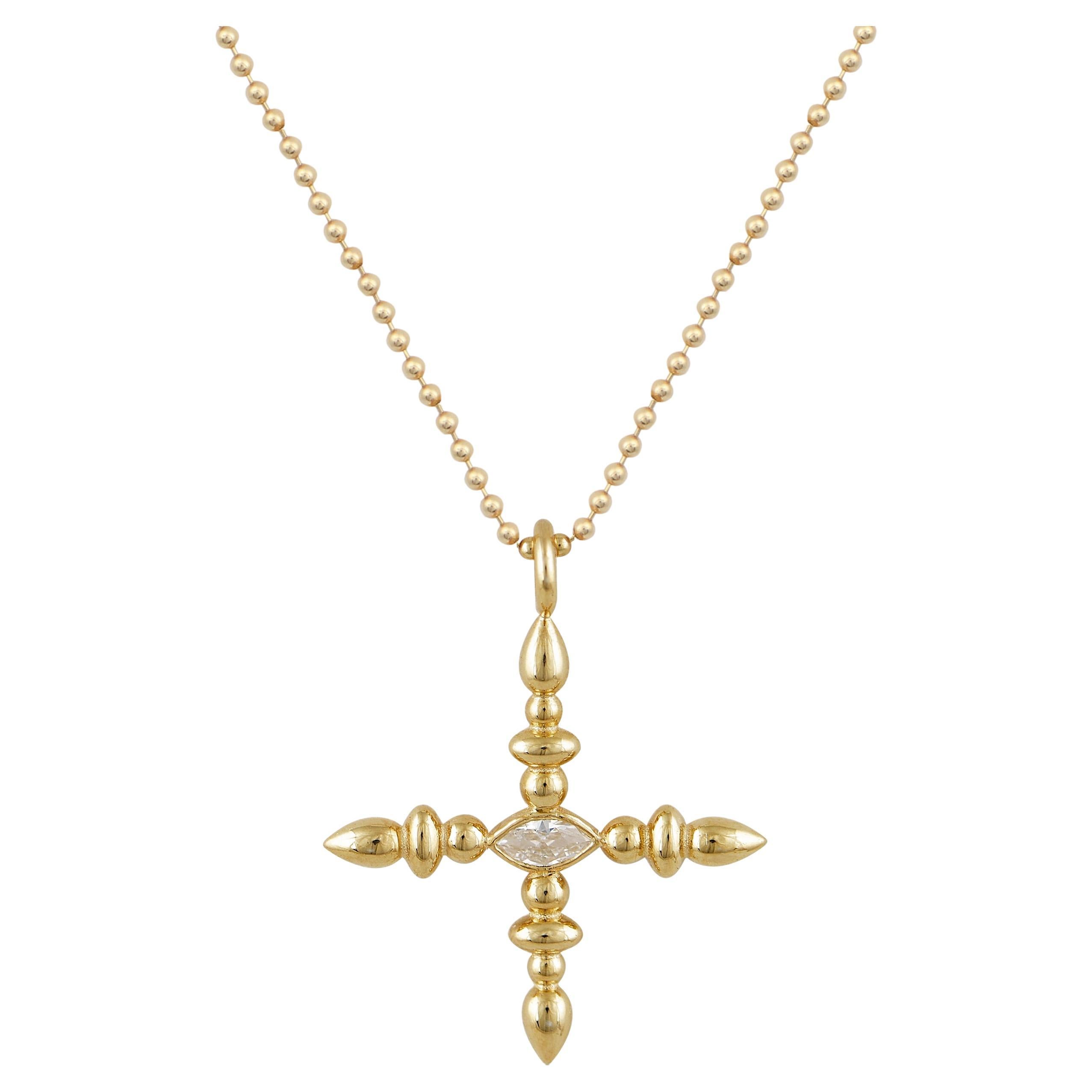Totem Interchangeable Pendant in 18 Karat Yellow Gold with a Marquise Diamond