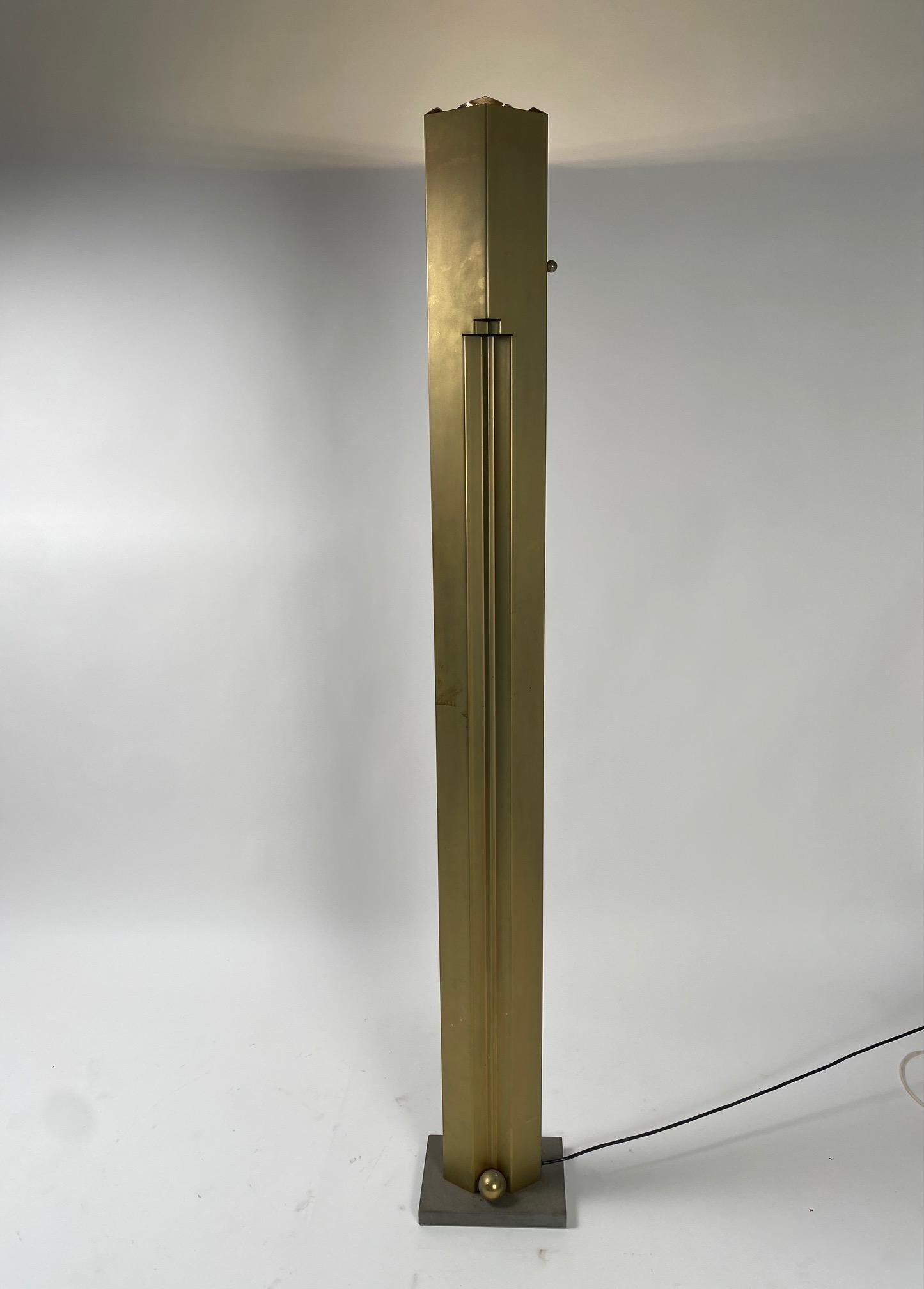 Metal Totem Floor Lamp by Kazuhide Takahama for Sirrah, Italy 1982 - Old version For Sale