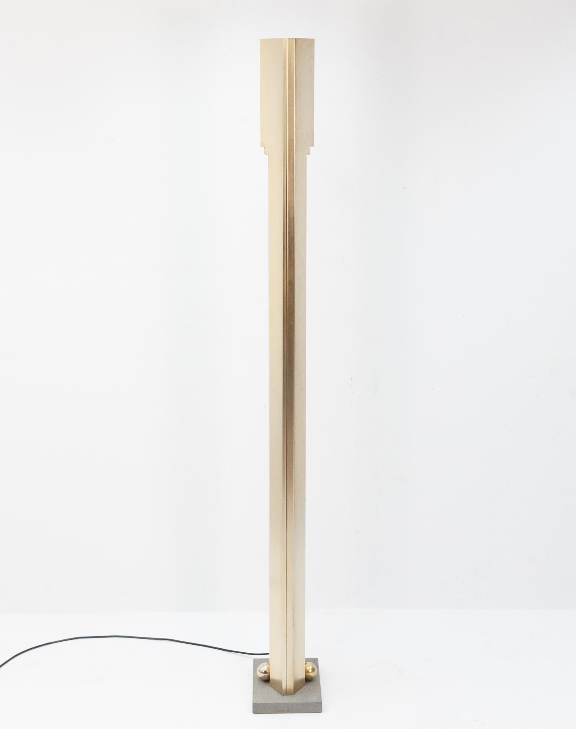 TOTEM Floor Lamp, Kazuhide Takahama 2