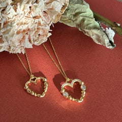 Totem Heart Pendant in 18 Karat Gold With Diamonds