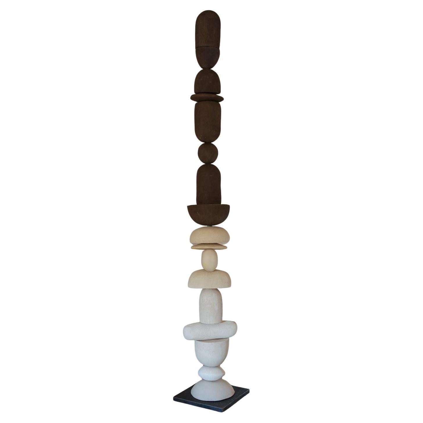 Totem in black and white stackable pieces in height variable made to order
