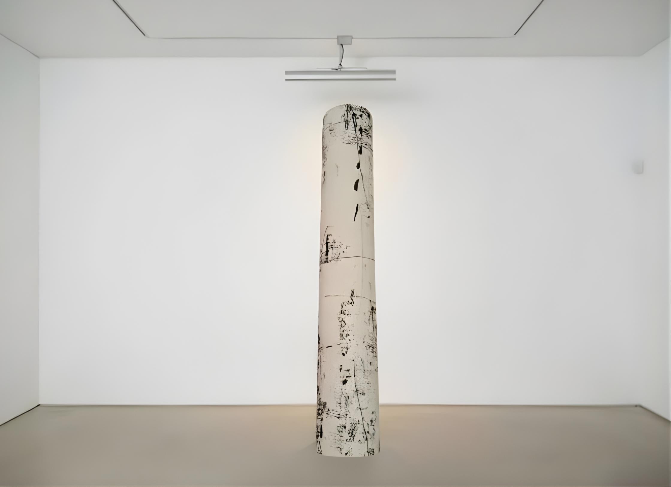 Giorgio Celiberti

BIOGRAFIE Giorgio Celiberti est né à Udine en 1929. Comincia giovanissimo a dipingere, appena diciannovenne partecipa, infatti, alla Biennale di Venezia del 1948, la prima del dopoguerra. A Venezia frequenta il liceo artistico e