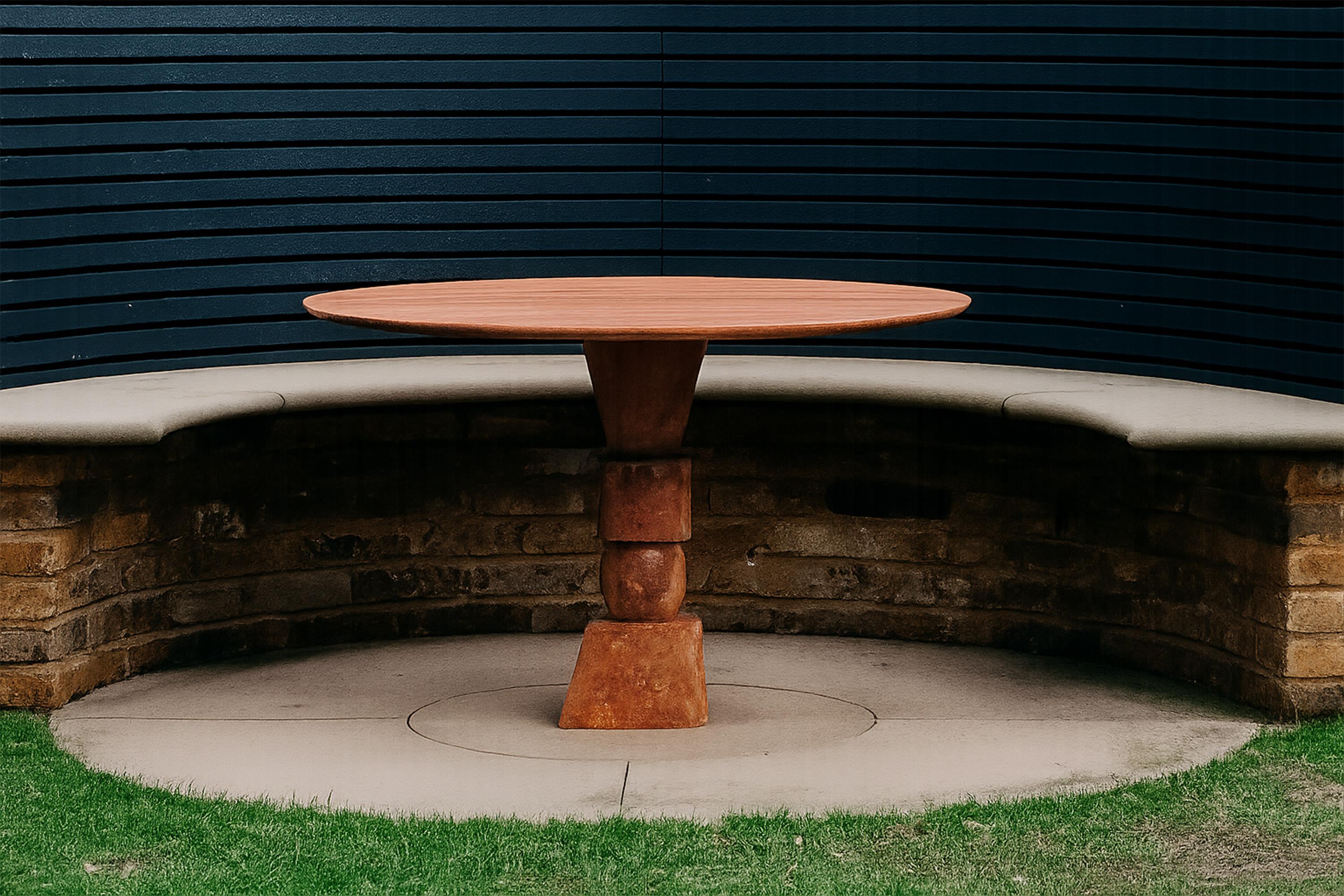 'Totem' is a round table carved in travertino. It is supported on a slender pillar consisting of strong, yet plastic, geometric volumes.

Drawing inspiration from the sacredness of original totems, on.entropy uses the spiritual symbolism to honor