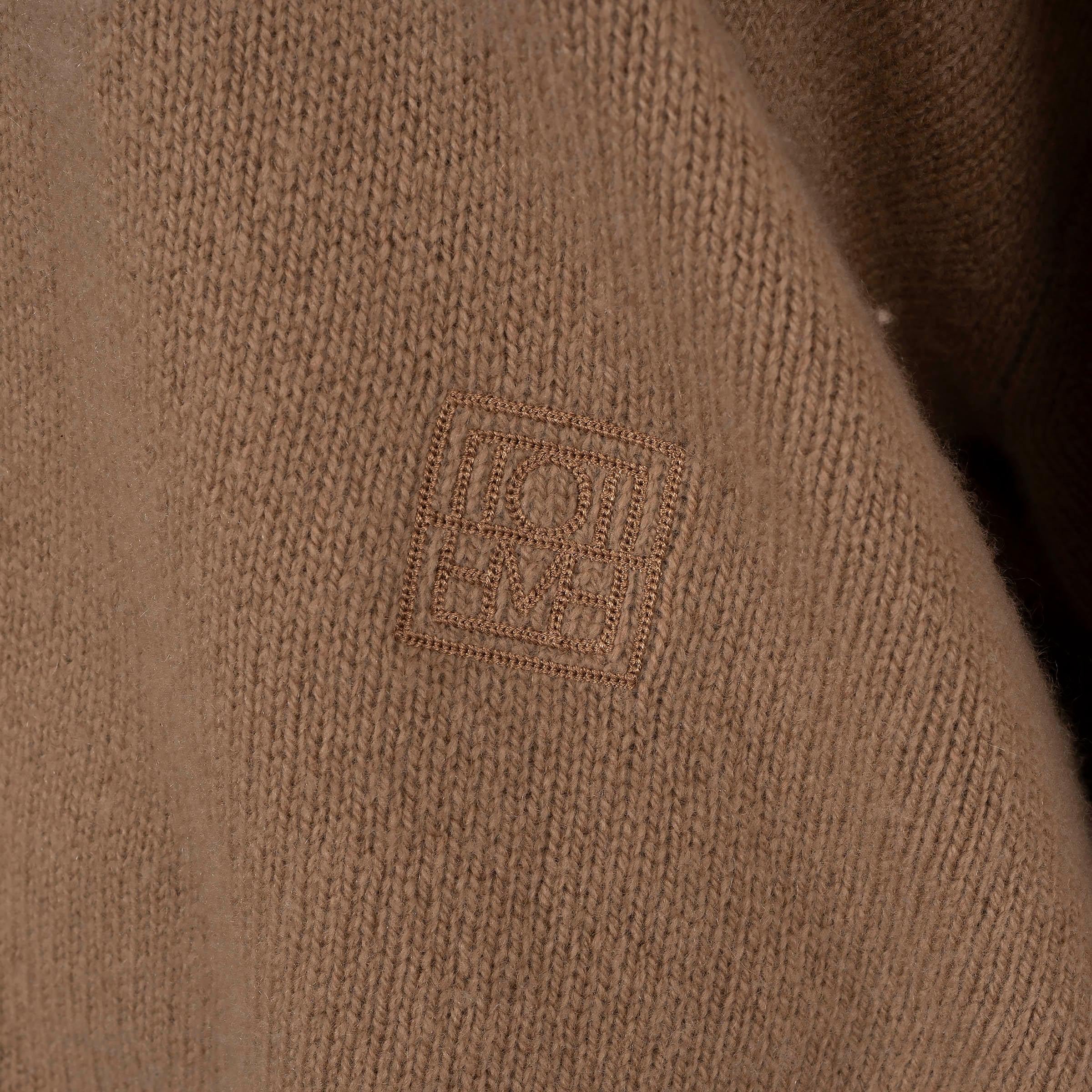 Women's TOTÊME camel brown cashmere MONOGRAM EMBROIDERED OVERSIZED Sweater L