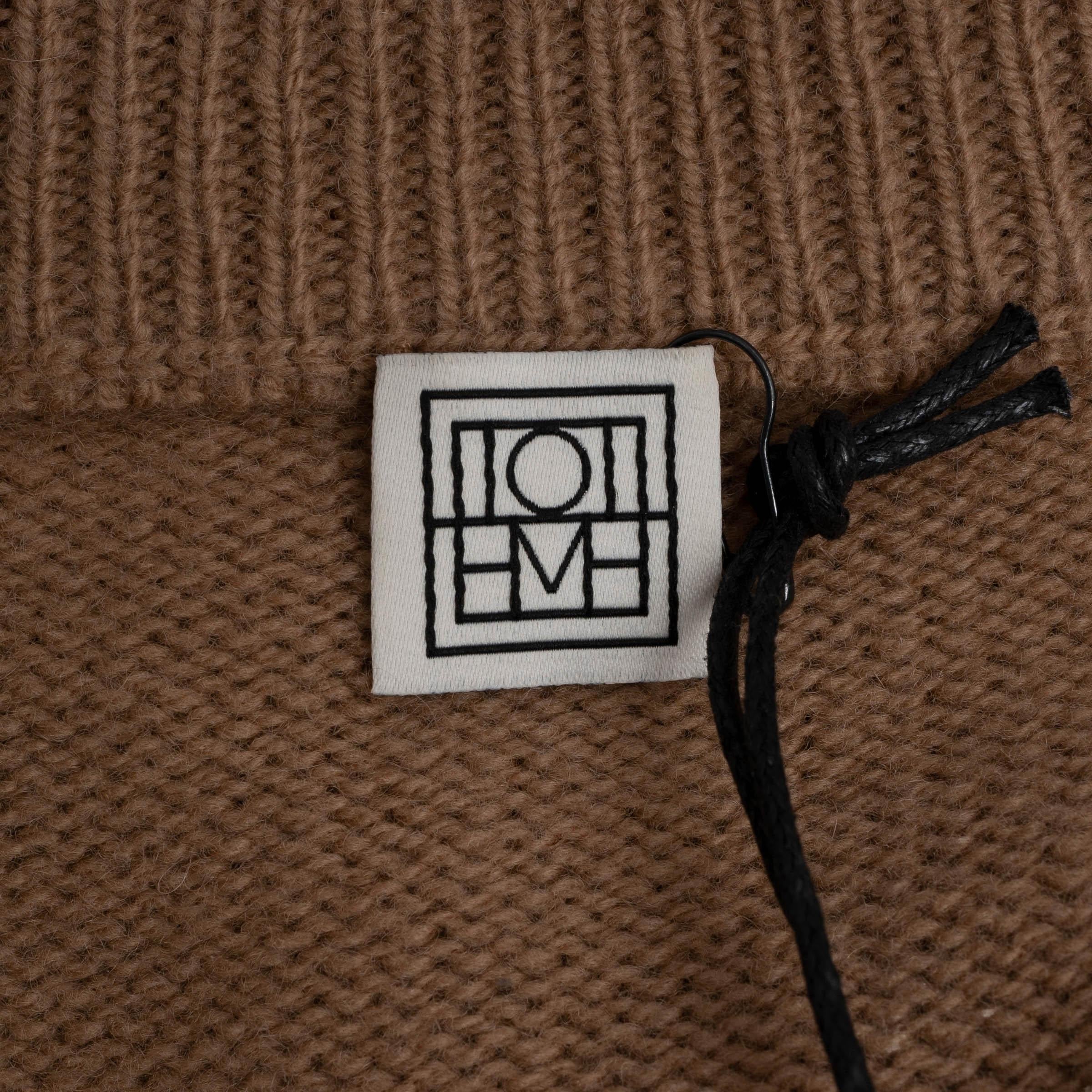 TOTÊME camel brown cashmere MONOGRAM EMBROIDERED OVERSIZED Sweater L 1