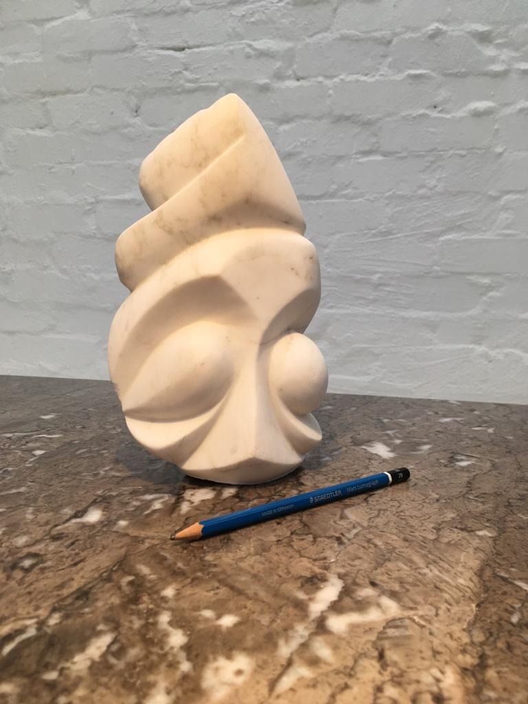 Totemic Head Sculpture Unsigned by Jencik, Melbourne, 1998 For Sale 2
