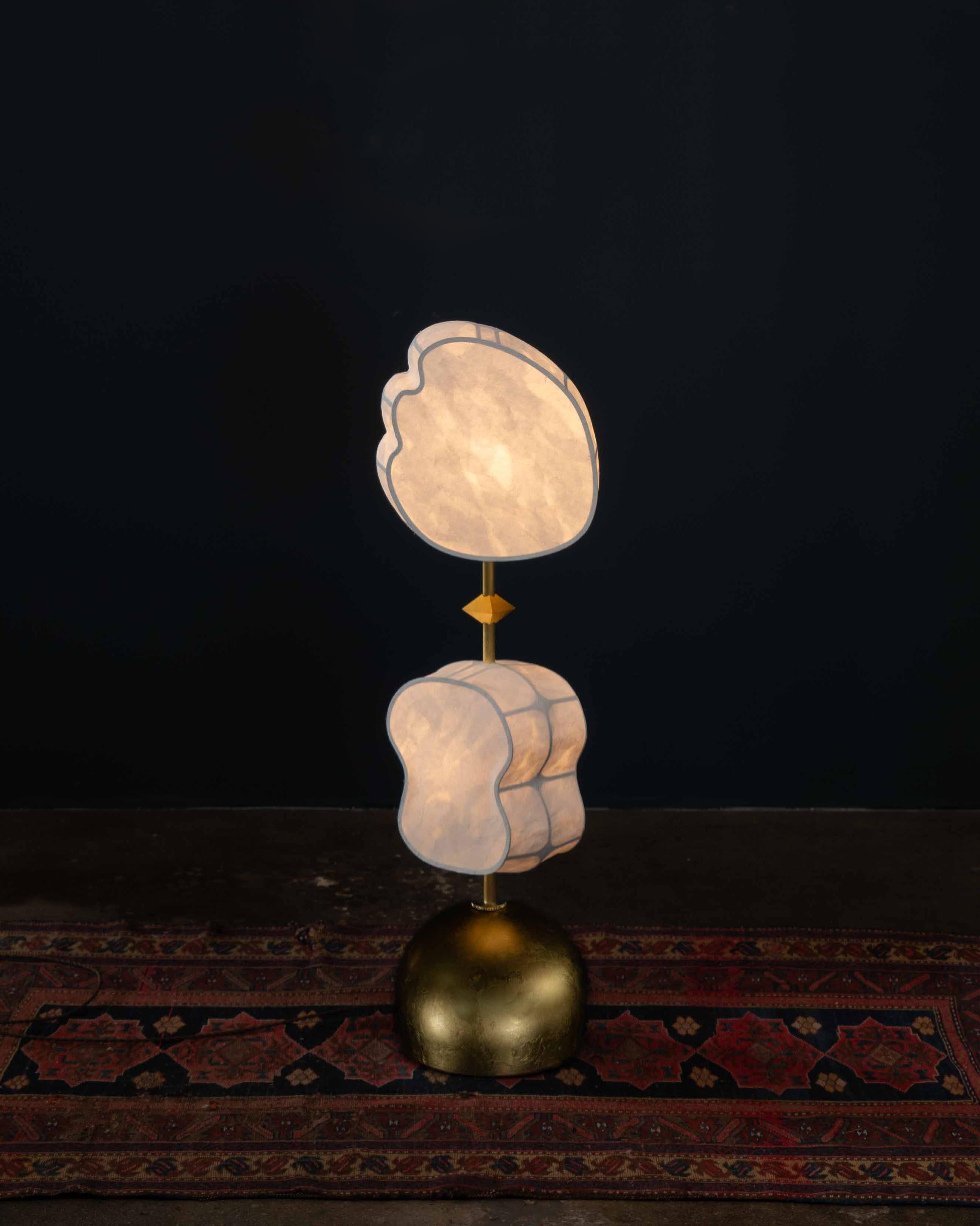 Moderno Lampada a stelo Totemic 2(1) di Andrea Claire Studio in vendita