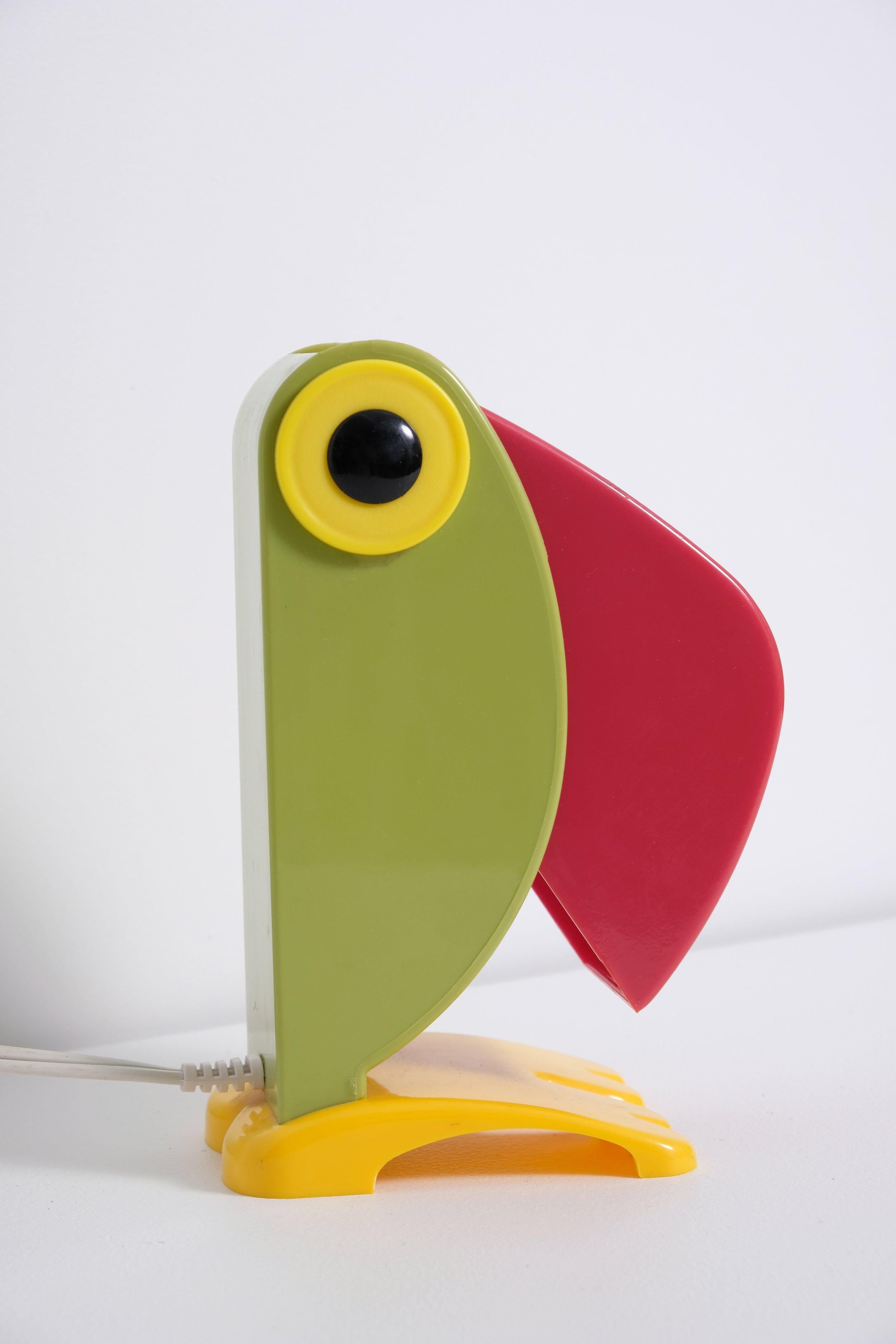 old timer ferrari toucan lamp