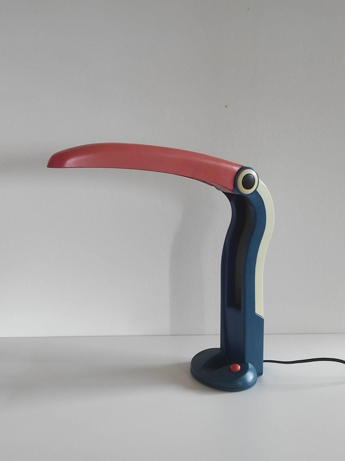 Toucan Table Lamp By H.T.Huang 1980s In Good Condition For Sale In Čelinac, BA