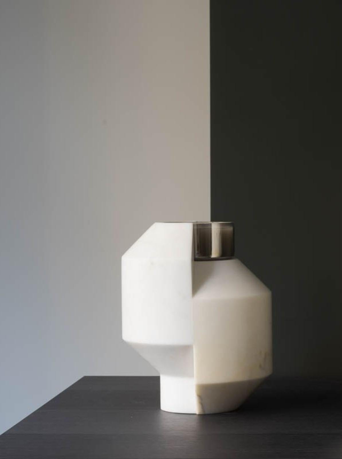 Toucana small Paonazzo candleholder by oOumm
Dimensions: 205 x 102 x H 252 mm
Materials: Marble 


Marble available:
Portoro
Paonazzo


oOumm is a French brand at the crossroads of design pieces and fragrance. oOumm aspires to reinvent the
