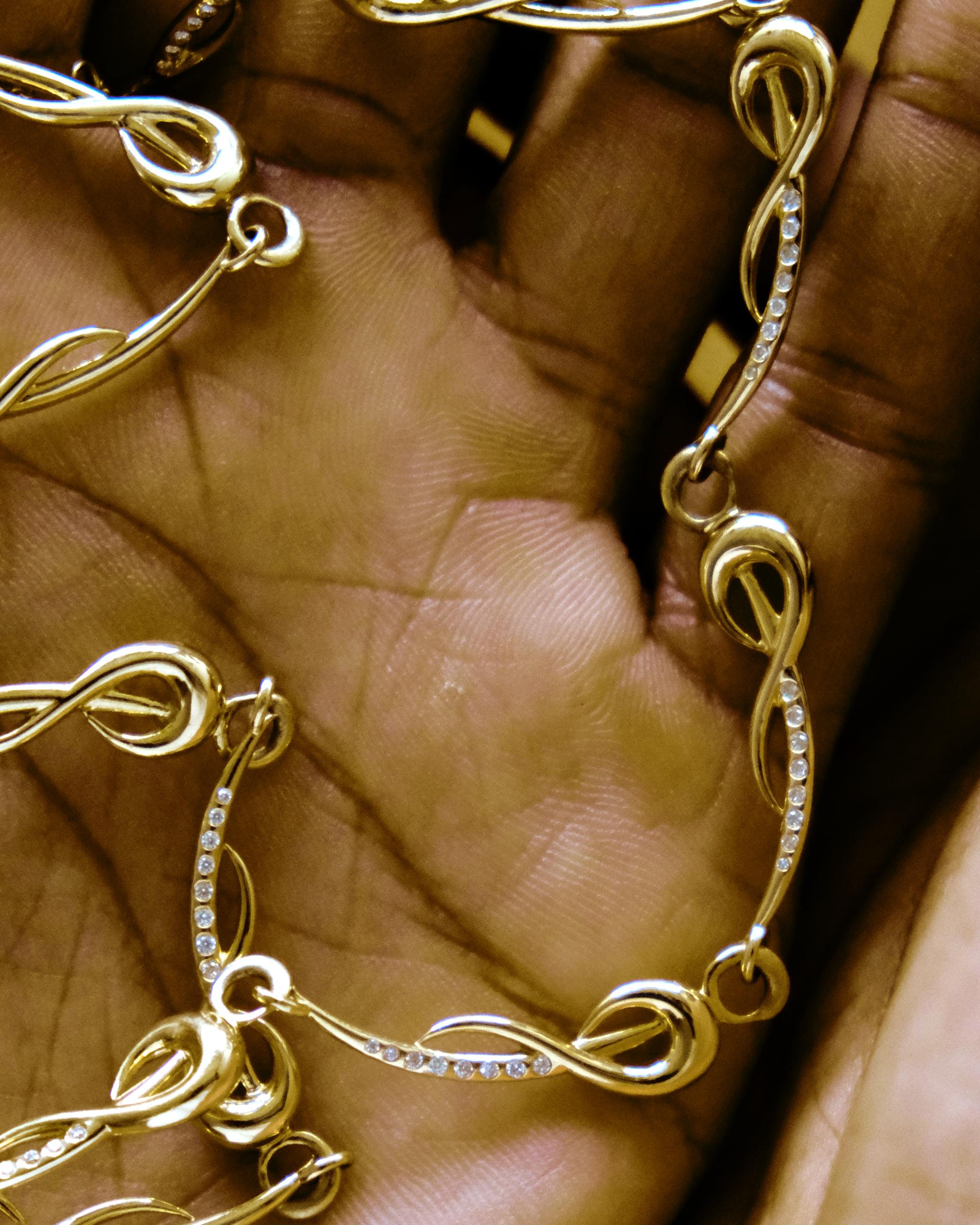 Women's or Men's Touissant Link Chain in 18k Gold with Diamonds For Sale