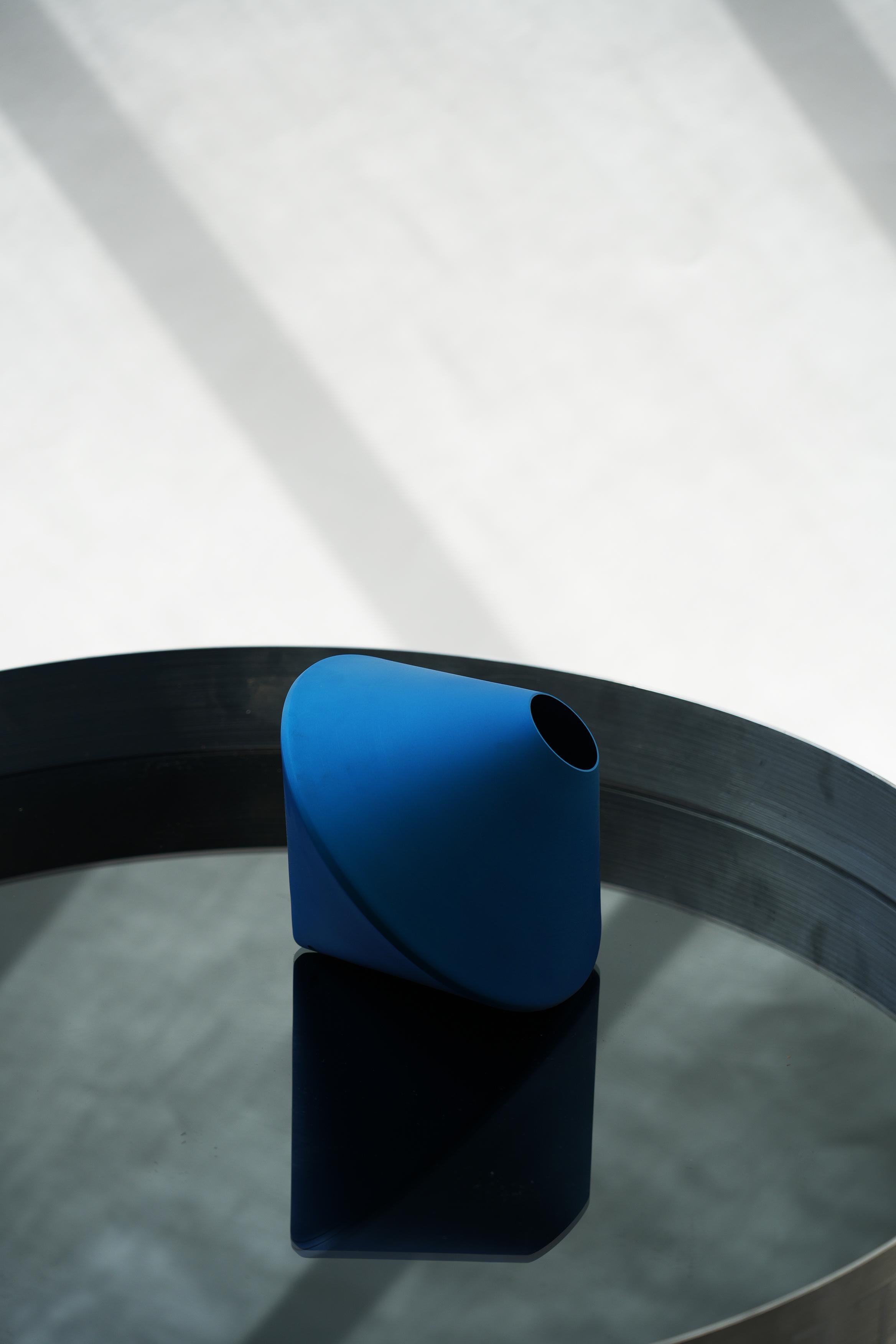 Lámpara de mesa Toupie XL Azul de Sophia Taillet Posmoderno en venta