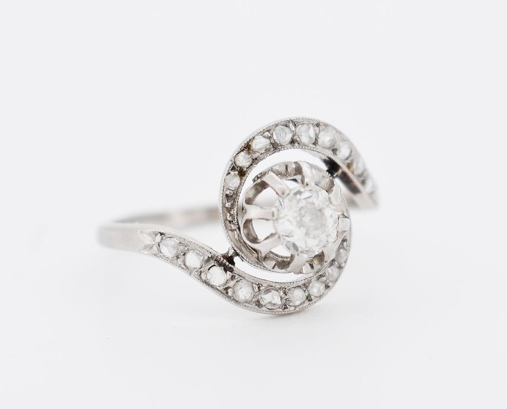 Old Mine Cut Tourbillon Ring in Platinum, Diamonds 0.50 Carat Total - Belle Époque (1900)