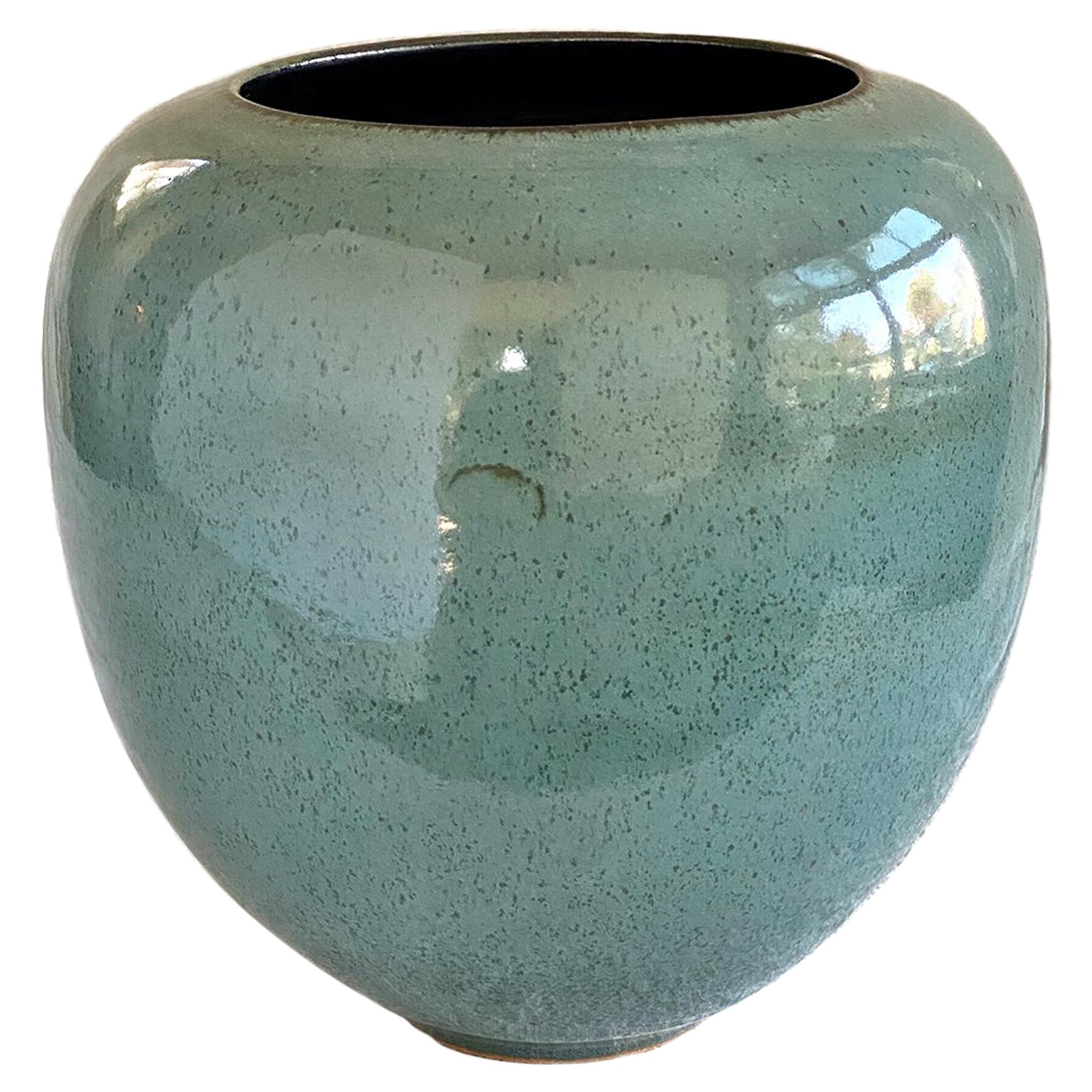 Keramikgefäß mit Turmalin #3 von Thom Lussier