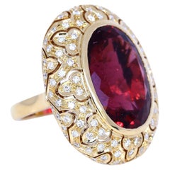 Tourmaline 33 Carat Yellow 18 Karat Gold Diamonds Ring, 1950