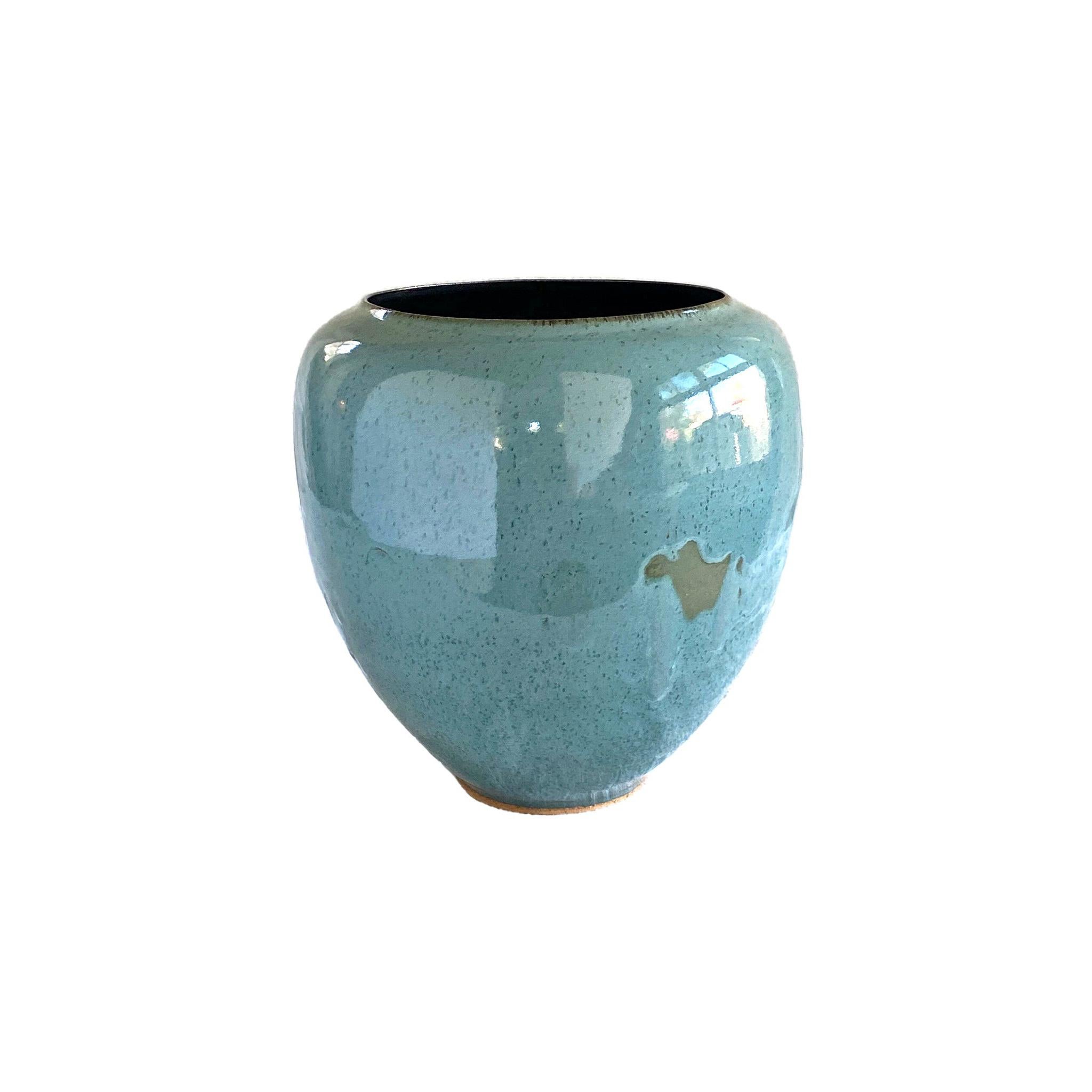 Vase en céramique tourmaline n° 5 de Thom Lussier