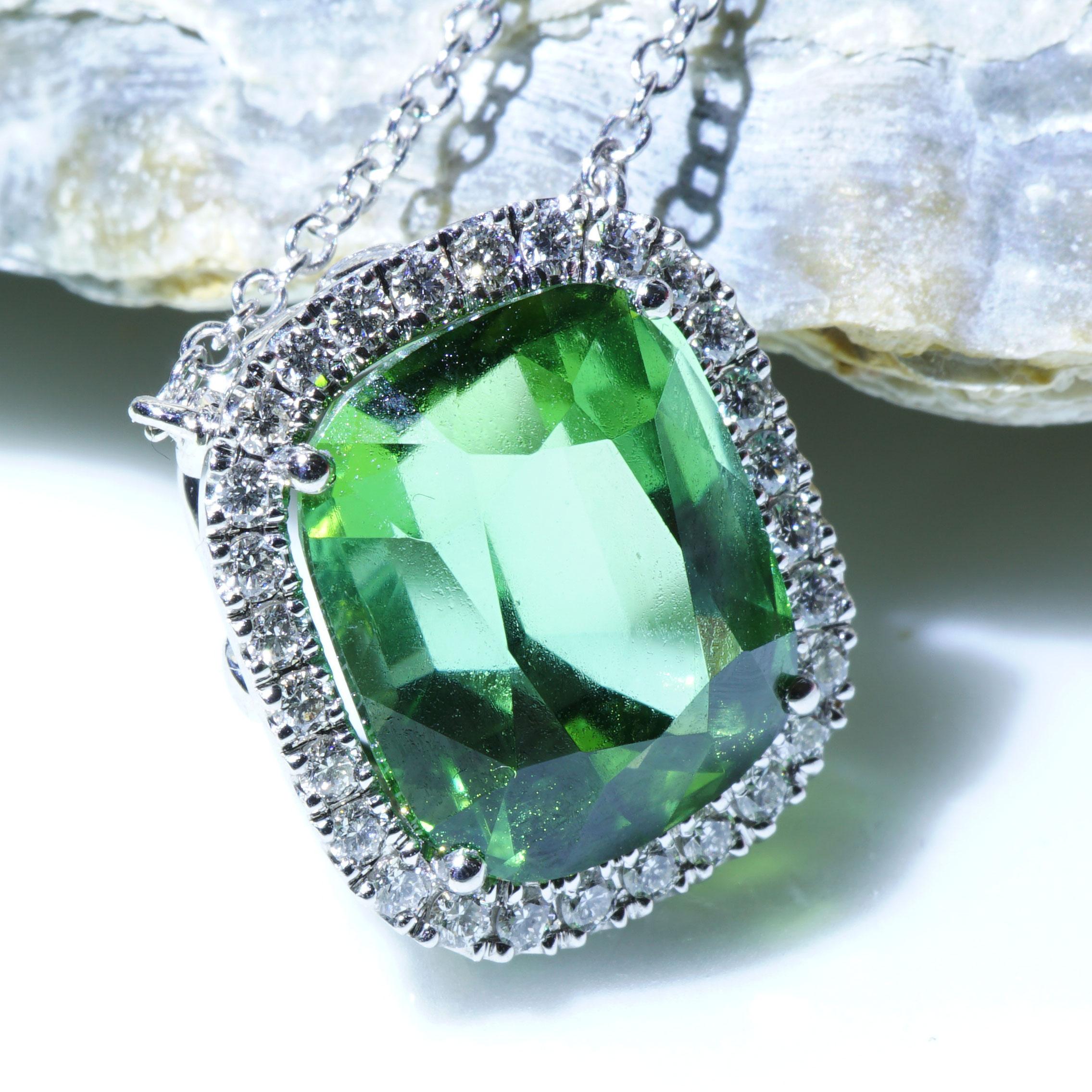 Modern Tourmaline 8.35 Ct Afghanistan Green-Bluish Loupe Clean AAA+ Necklace 0.44 Ct  For Sale