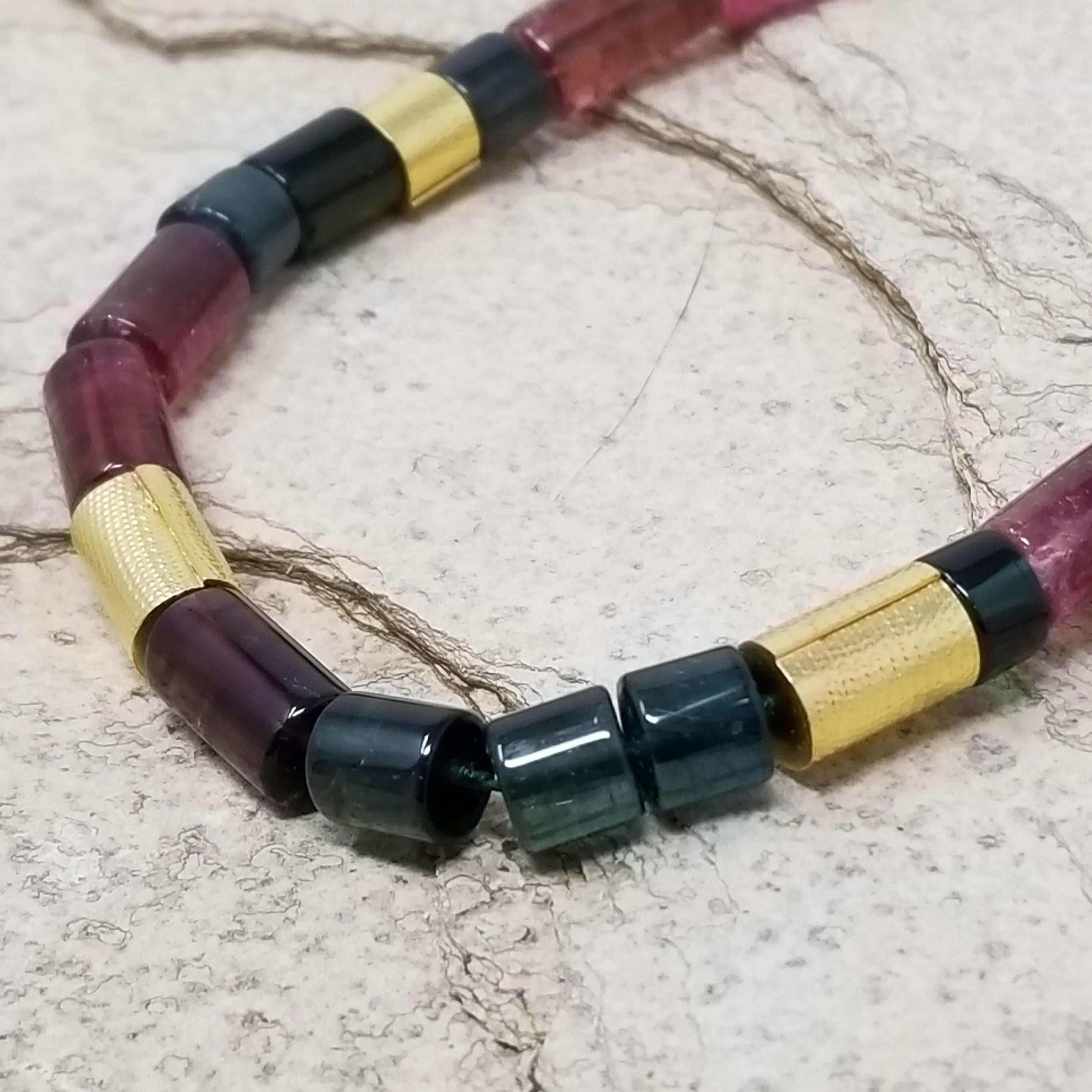 Cynthia Scott Tourmaline and 18kt Beaded Necklace In New Condition In Logan, UT