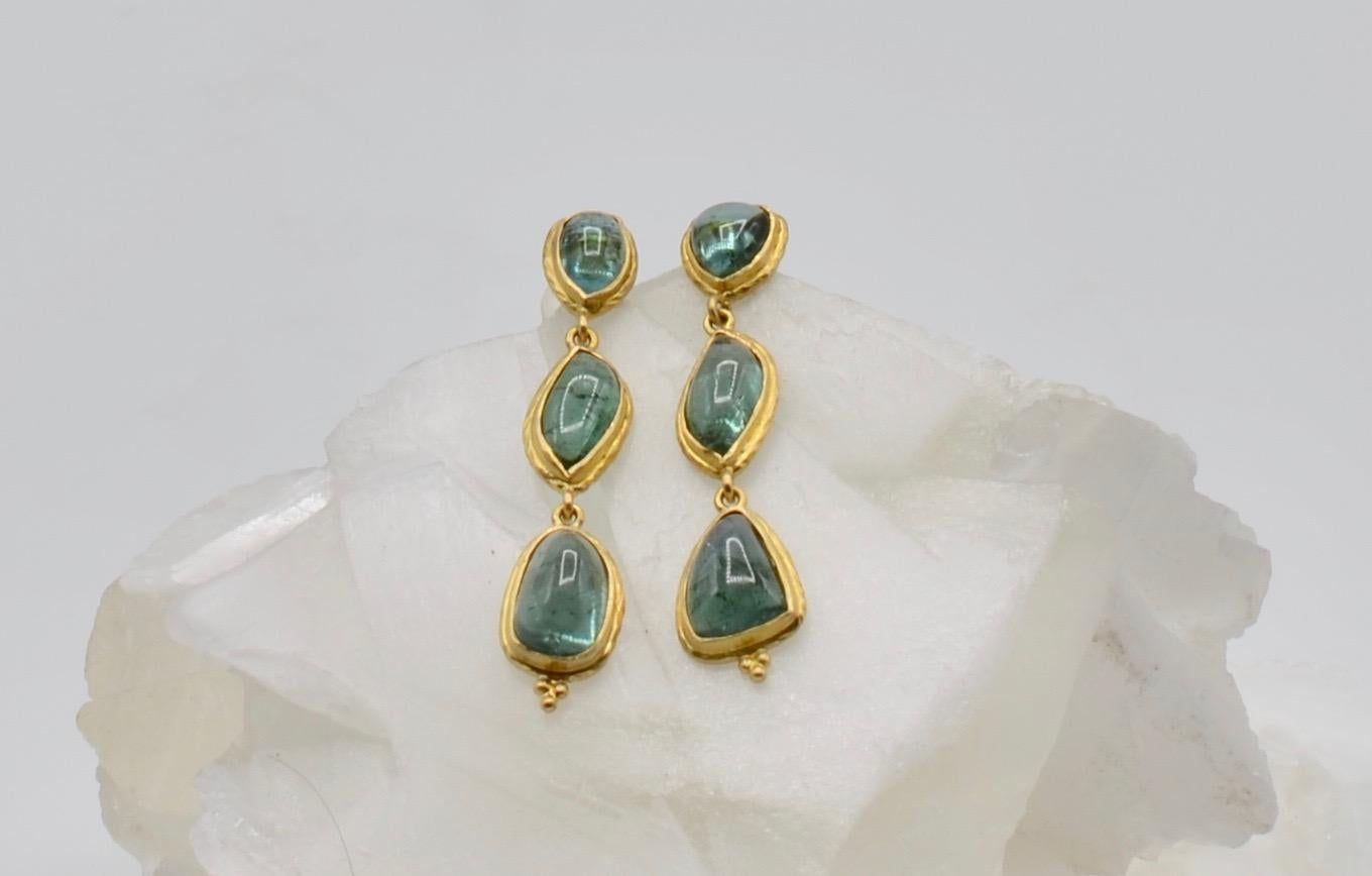 Tourmaline and 18 Karat Gold Triple Drop Cabochon Earrings In New Condition For Sale In Berkeley, CA