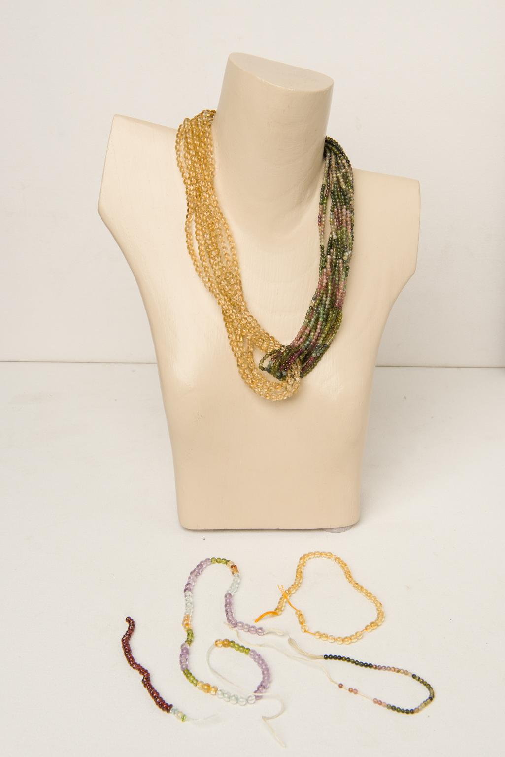   Halskette mit Turmalin und Citrinquarz aus Italien (Quarz) im Angebot
