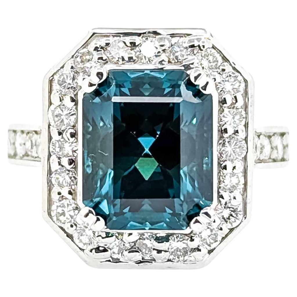 Bague en or blanc 14K avec tourmaline et diamant
