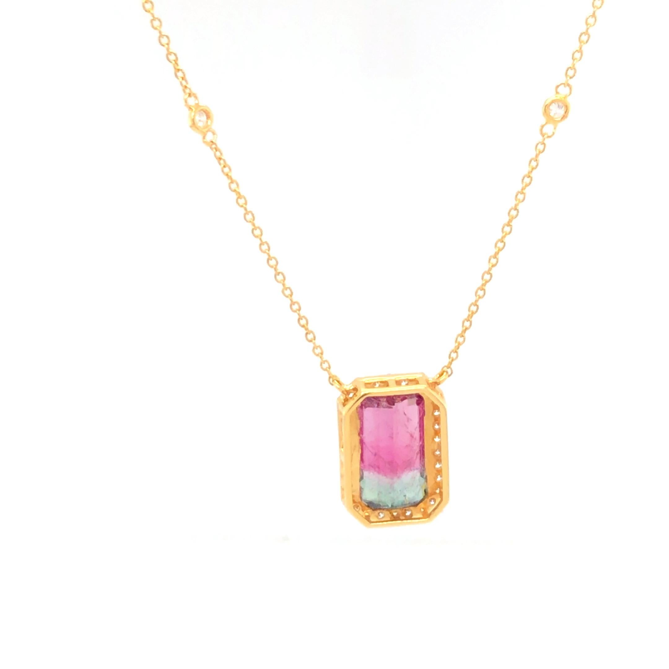 Tourmaline and Diamond 18'' Necklace 18K Yellow Gold In New Condition In Dallas, TX