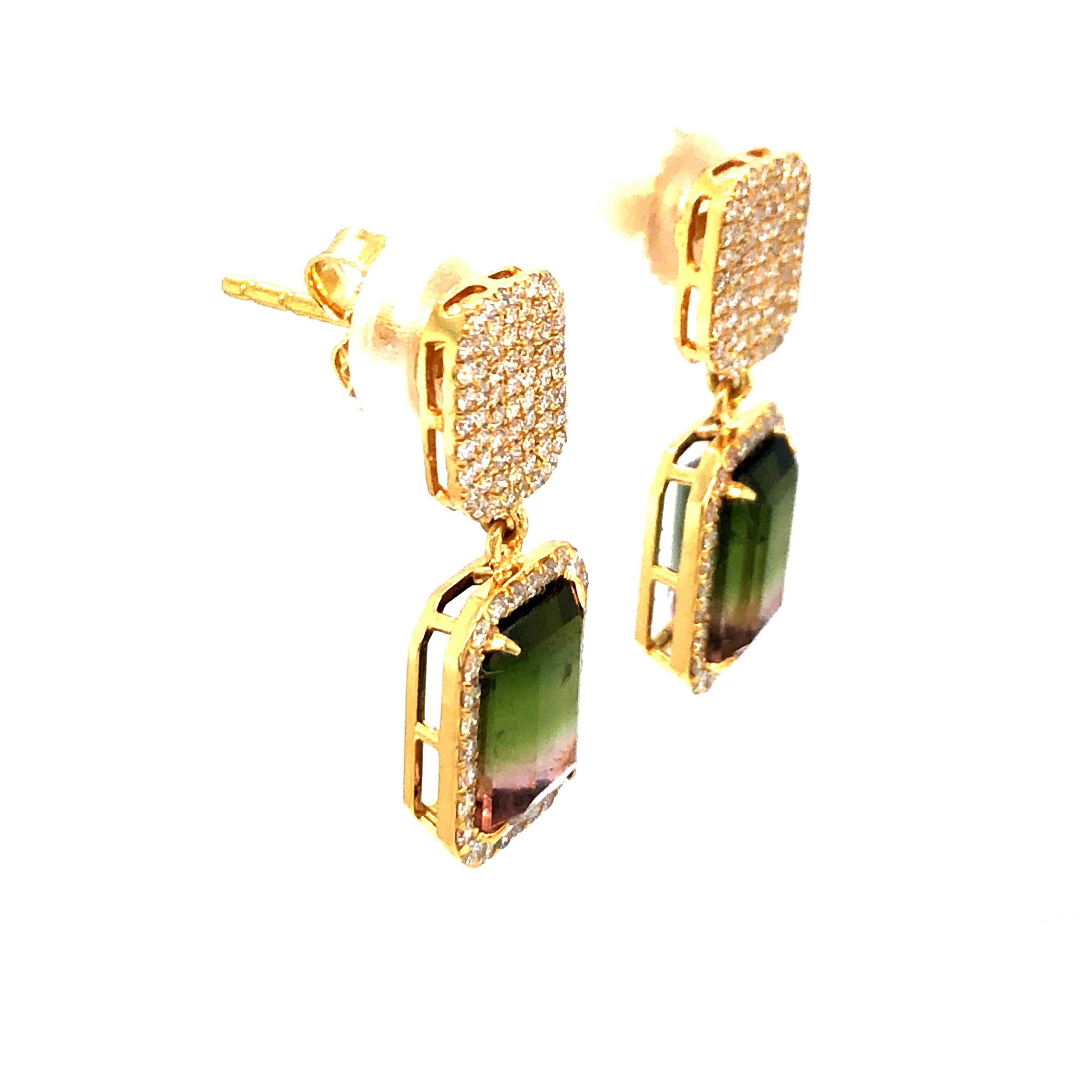 Tourmaline and Diamond Earrings 18K Yellow Gold In New Condition For Sale In Dallas, TX