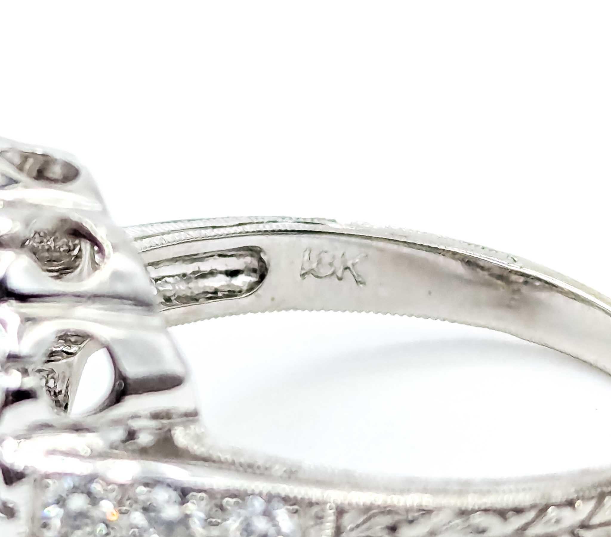 Anello con tormalina e diamante in oro bianco 18 carati in vendita 5