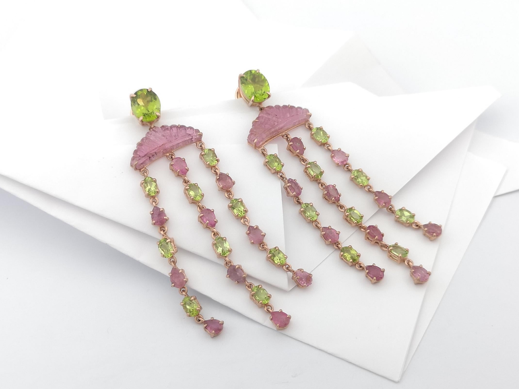 Tourmaline and Peridot Earrings set in Silver Settings In New Condition For Sale In Dusit, 10