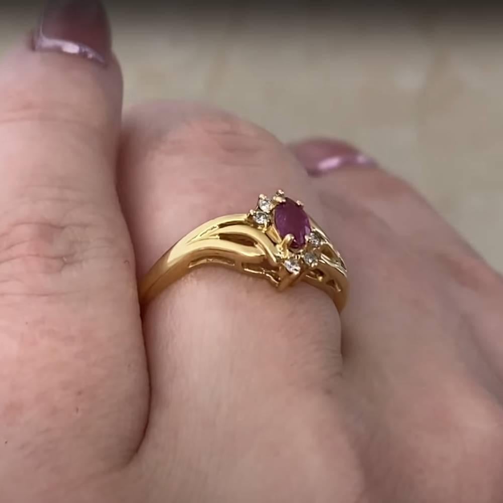 Taille Marquise Bague en or jaune 14k avec tourmaline (environ 0,10 carats) et diamant en vente