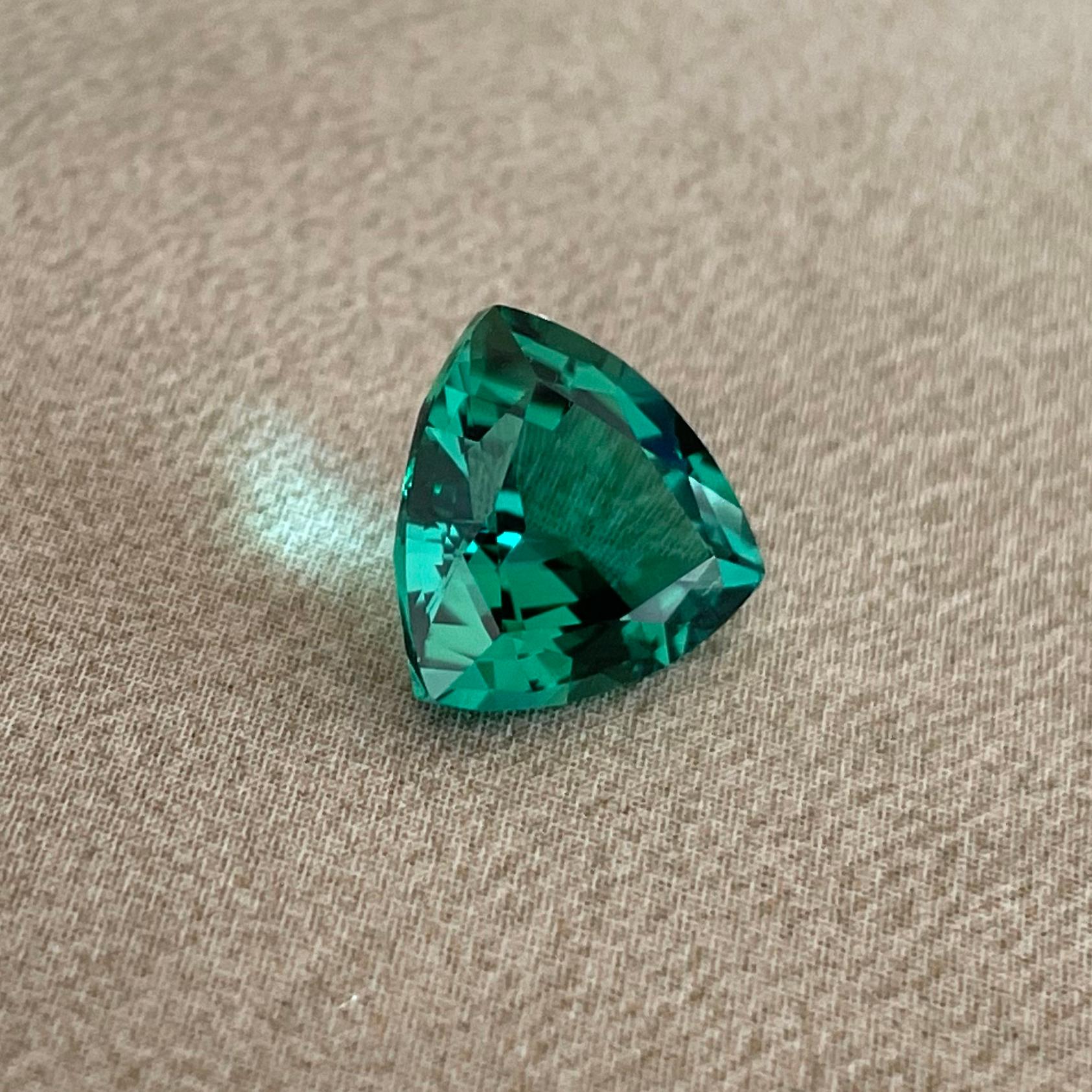 tourmaline bleu vert