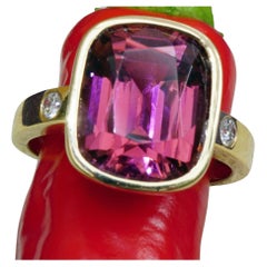 Diamant Turmalin Brillant Ring Außergewöhnliche Farbe 18kt Gold Electric Pink Kunar Mine