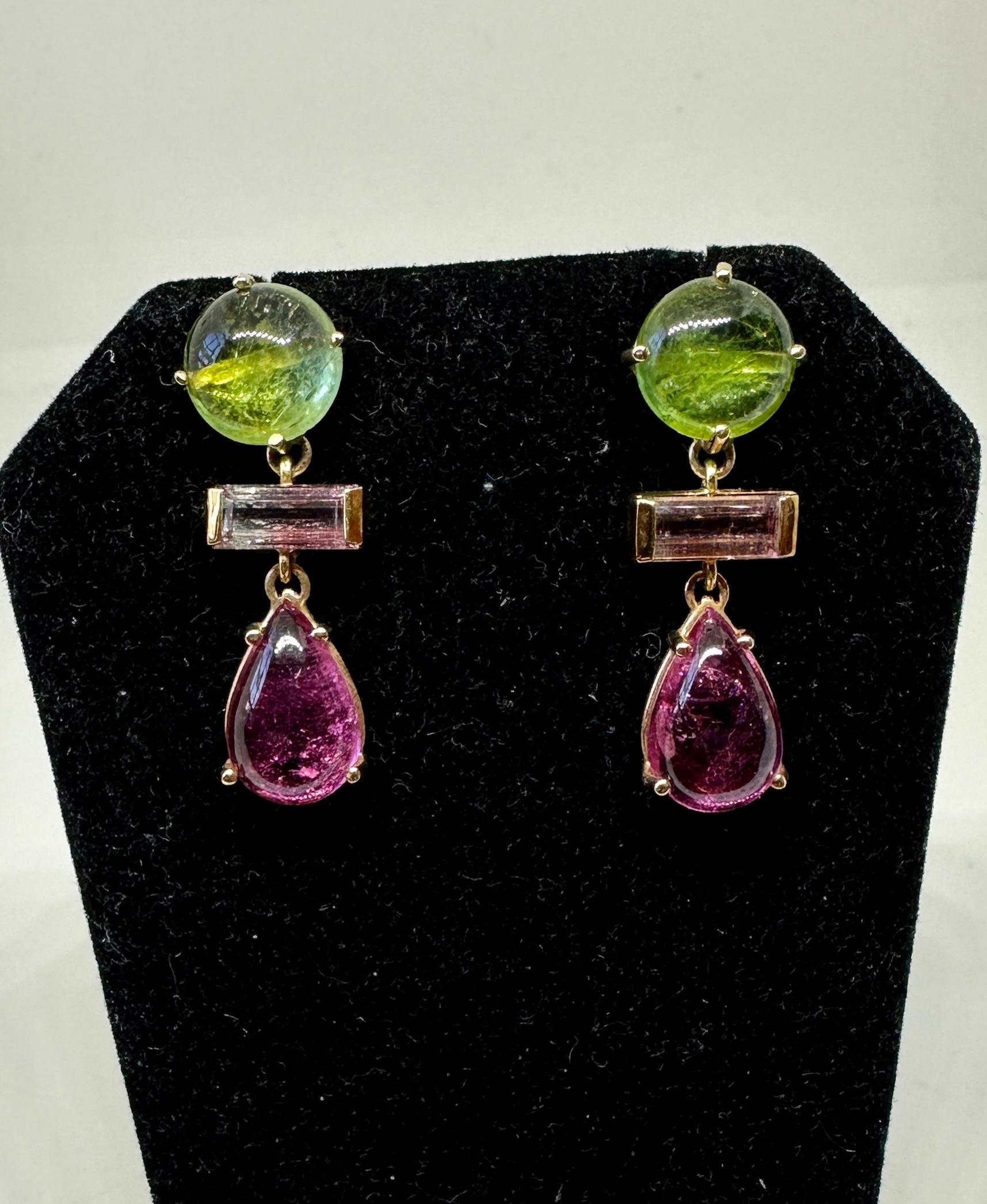 Tourmaline Dangle Drop Earrings 14 Karat Gold Green Watermelon Pink Tourmalines In Excellent Condition For Sale In New York, NY