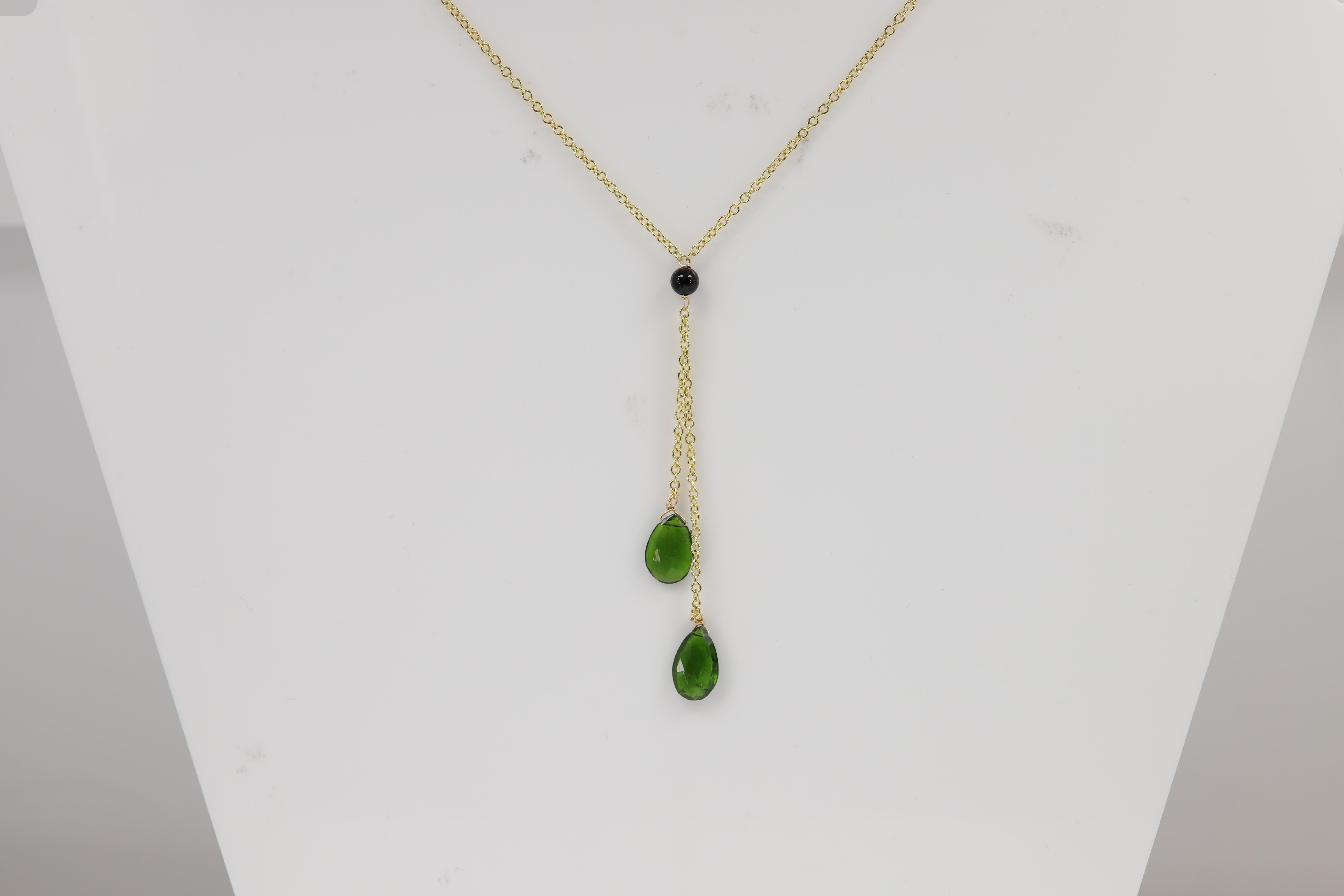 Tourmaline Dangle Necklace 14 Karat Yellow Gold Green Tourmaline Gemstone Drops In New Condition For Sale In Brooklyn, NY
