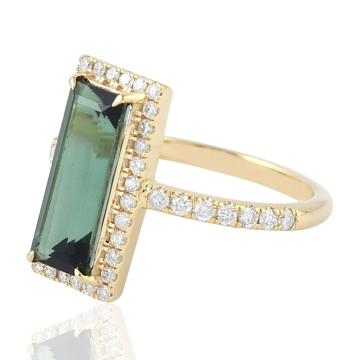 For Sale:  Tourmaline Diamond 18 Karat Gold Ring 3