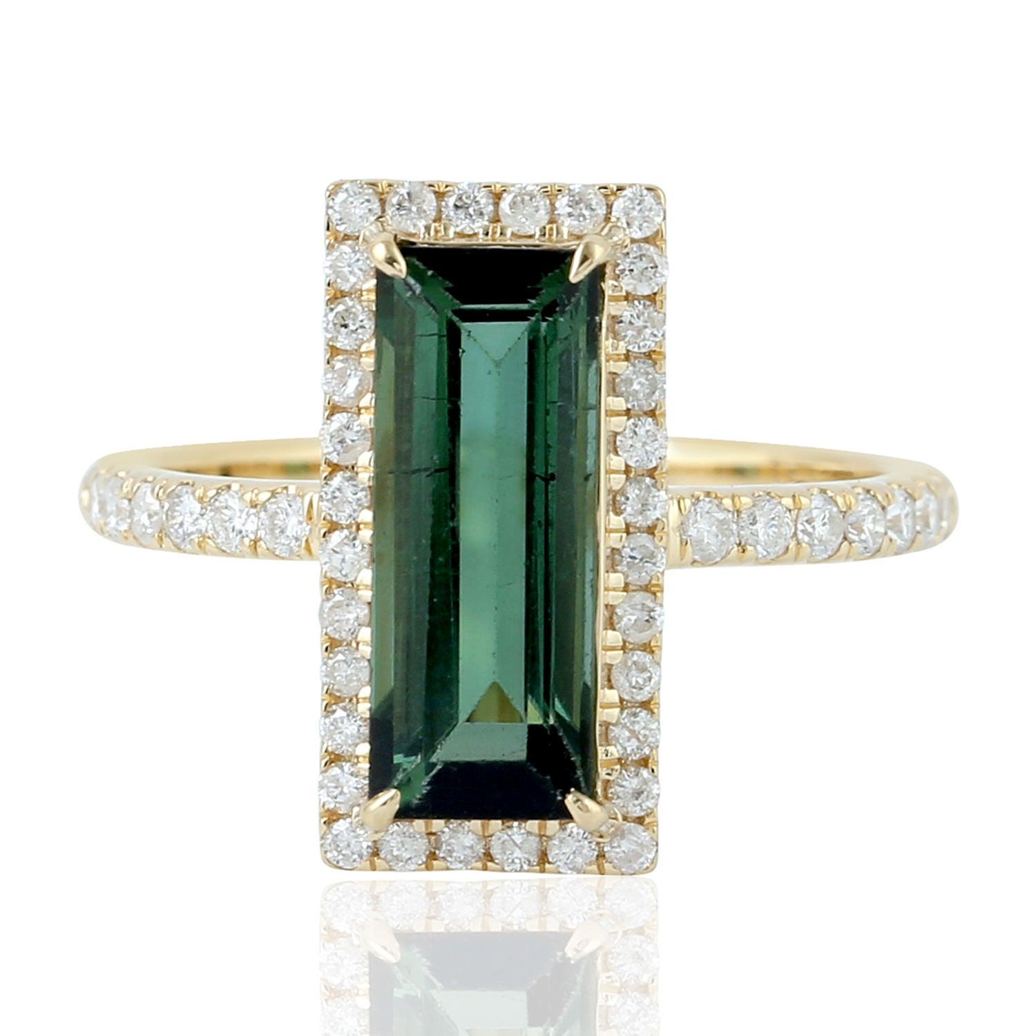 For Sale:  Tourmaline Diamond 18 Karat Gold Ring 4