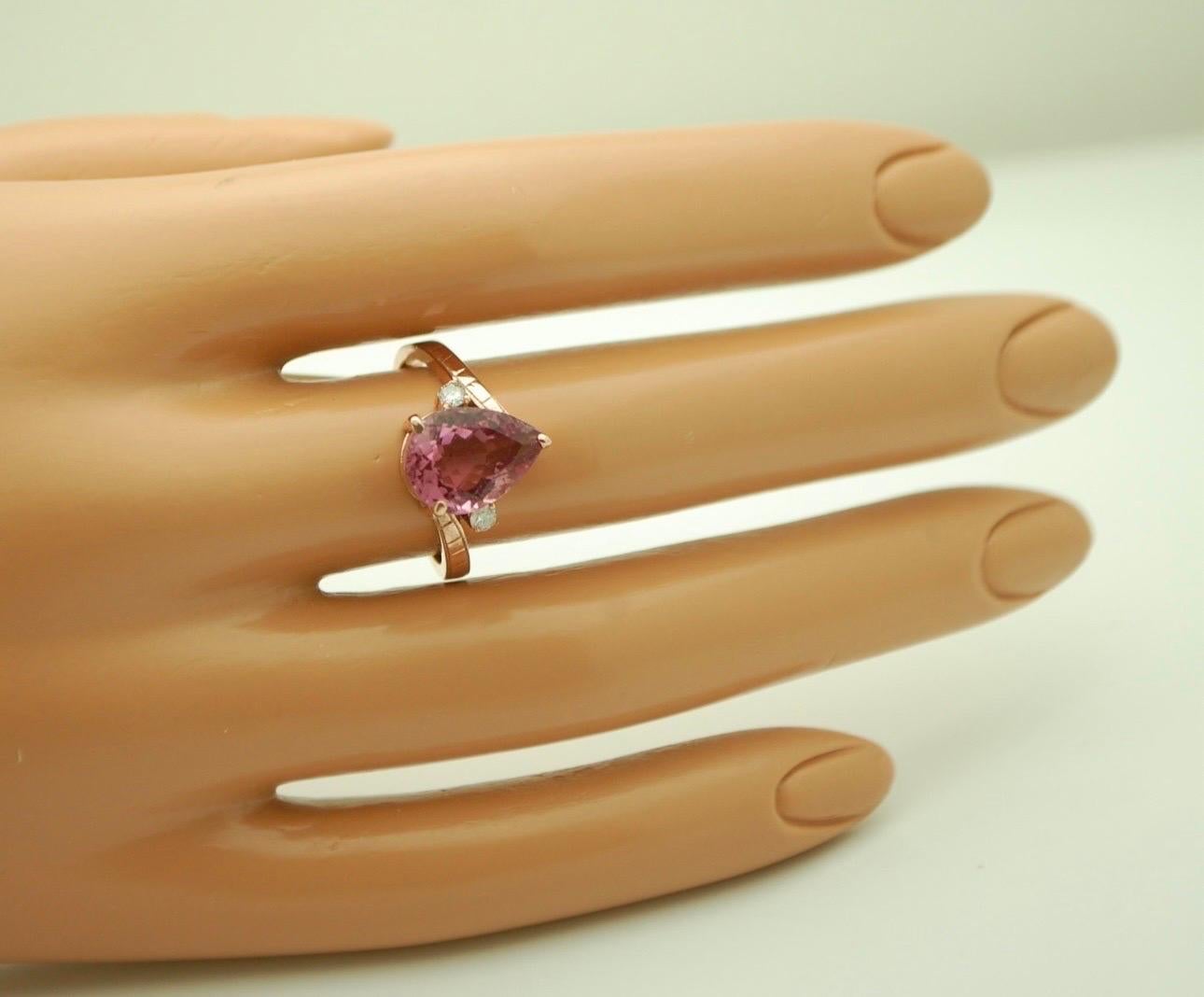 Taglio a goccia Anello di fidanzamento con tormalina e diamante in oro rosa 18KT in vendita
