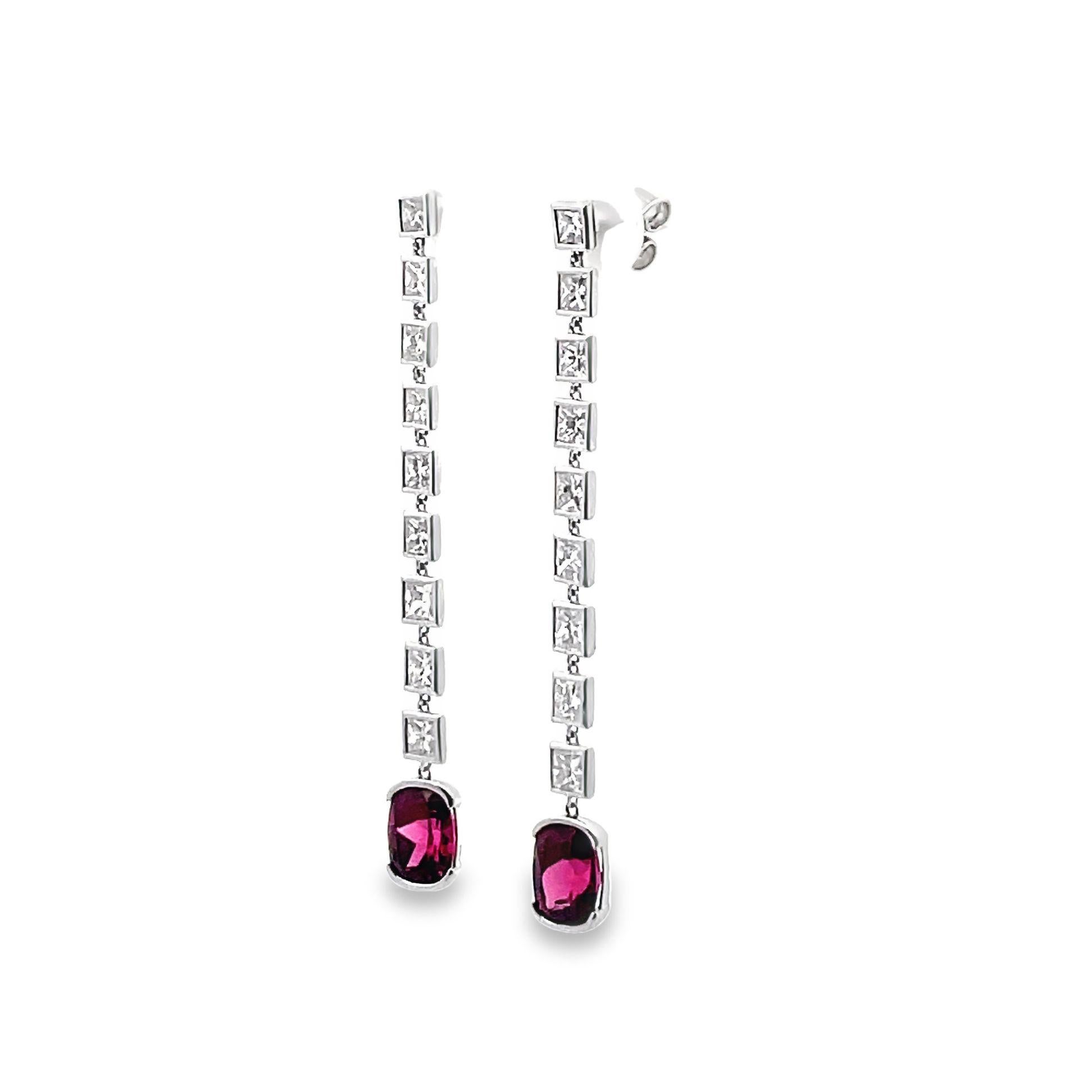 Tourmaline Diamond Gold Drop Earrings In New Condition For Sale In Beverly Hills, CA