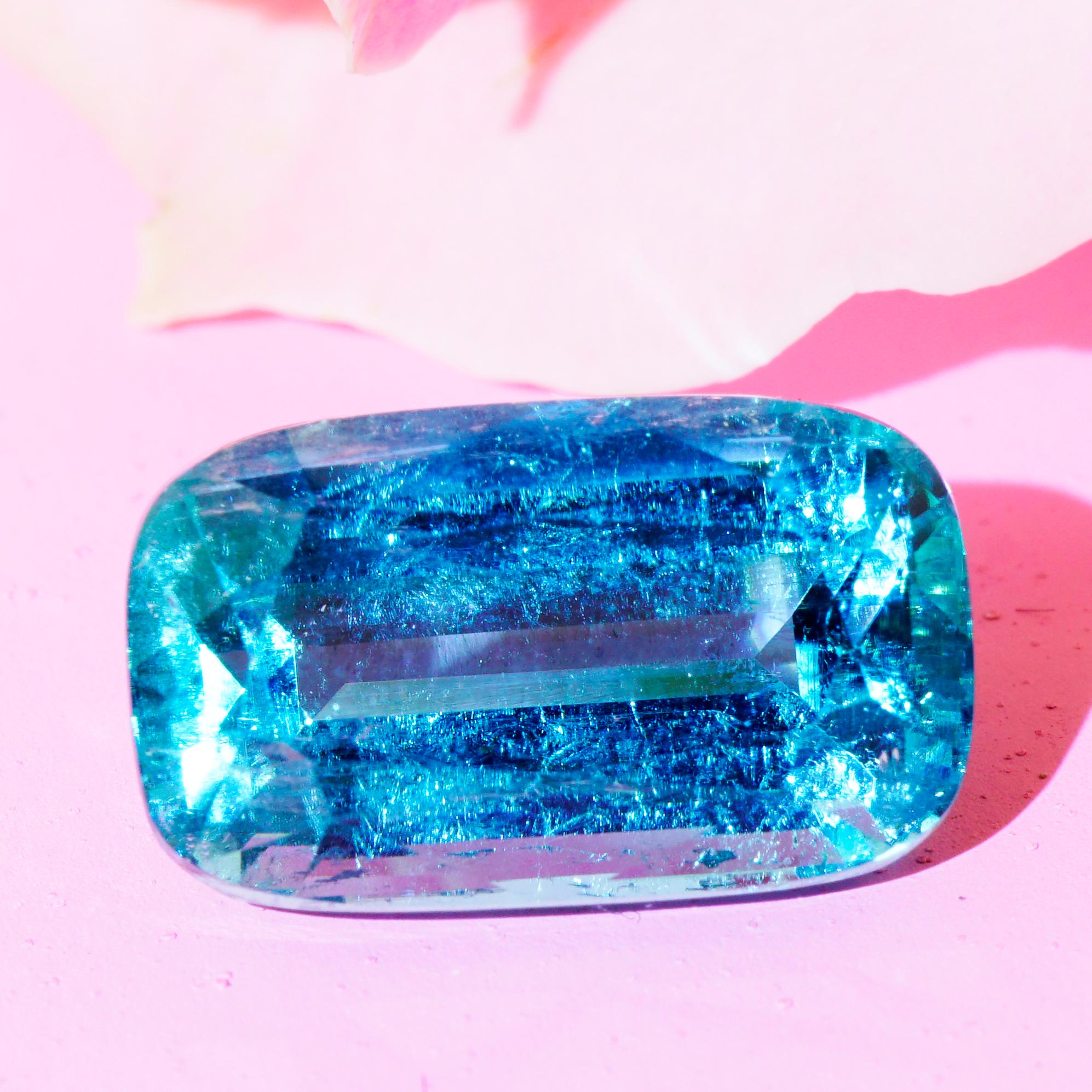 da uomo o donna Anello con tormalina e diamanti in oro bianco 750 blu neon Tiffany Blue Afghanistan 8 ct in vendita