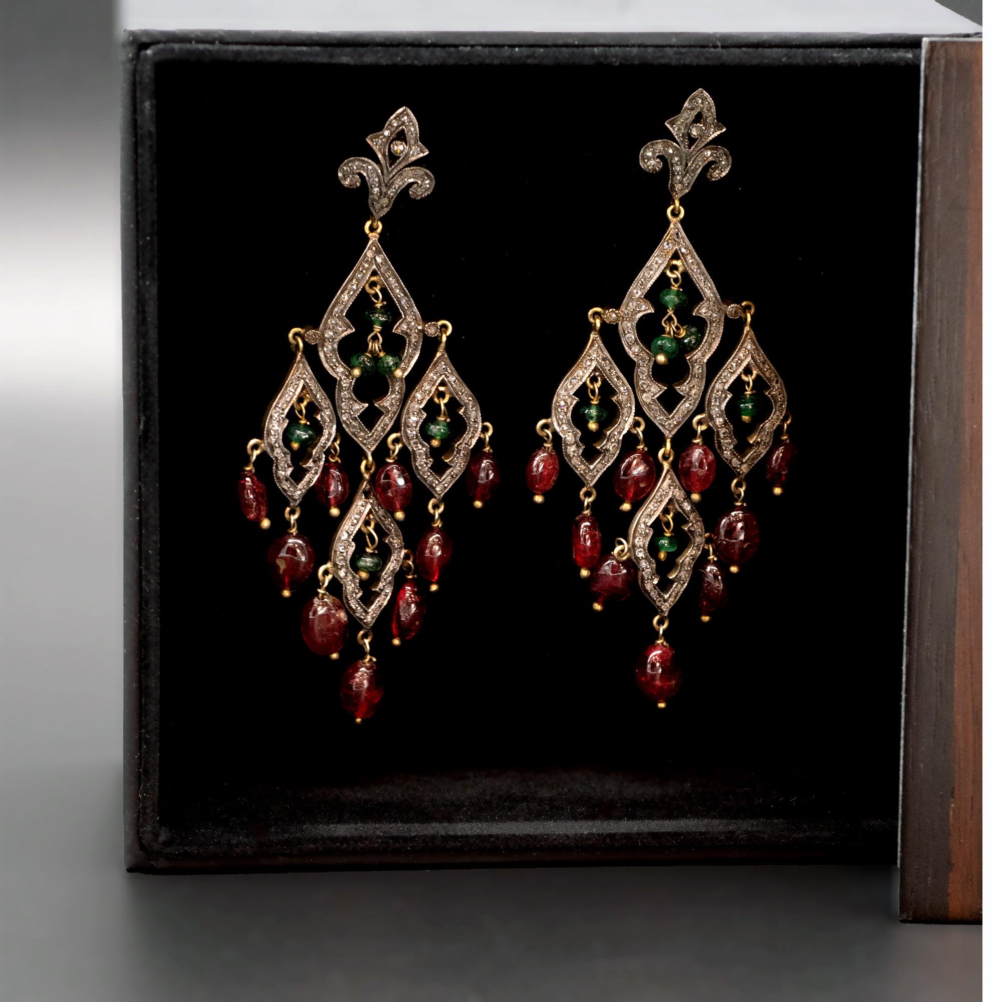Boucles d'oreilles chandelier Tourmaline Diamant Argent sur Or en vente 1