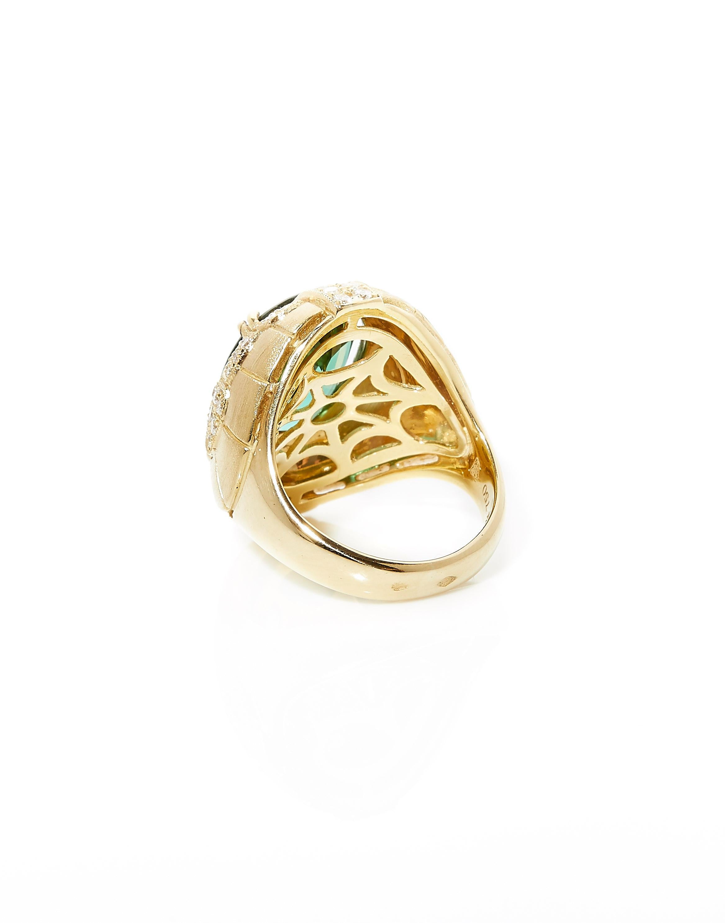 Contemporary 18 Karat Yellow Gold Cocktail Ring With Tourmaline & Diamonds, On Made to Order For Sale