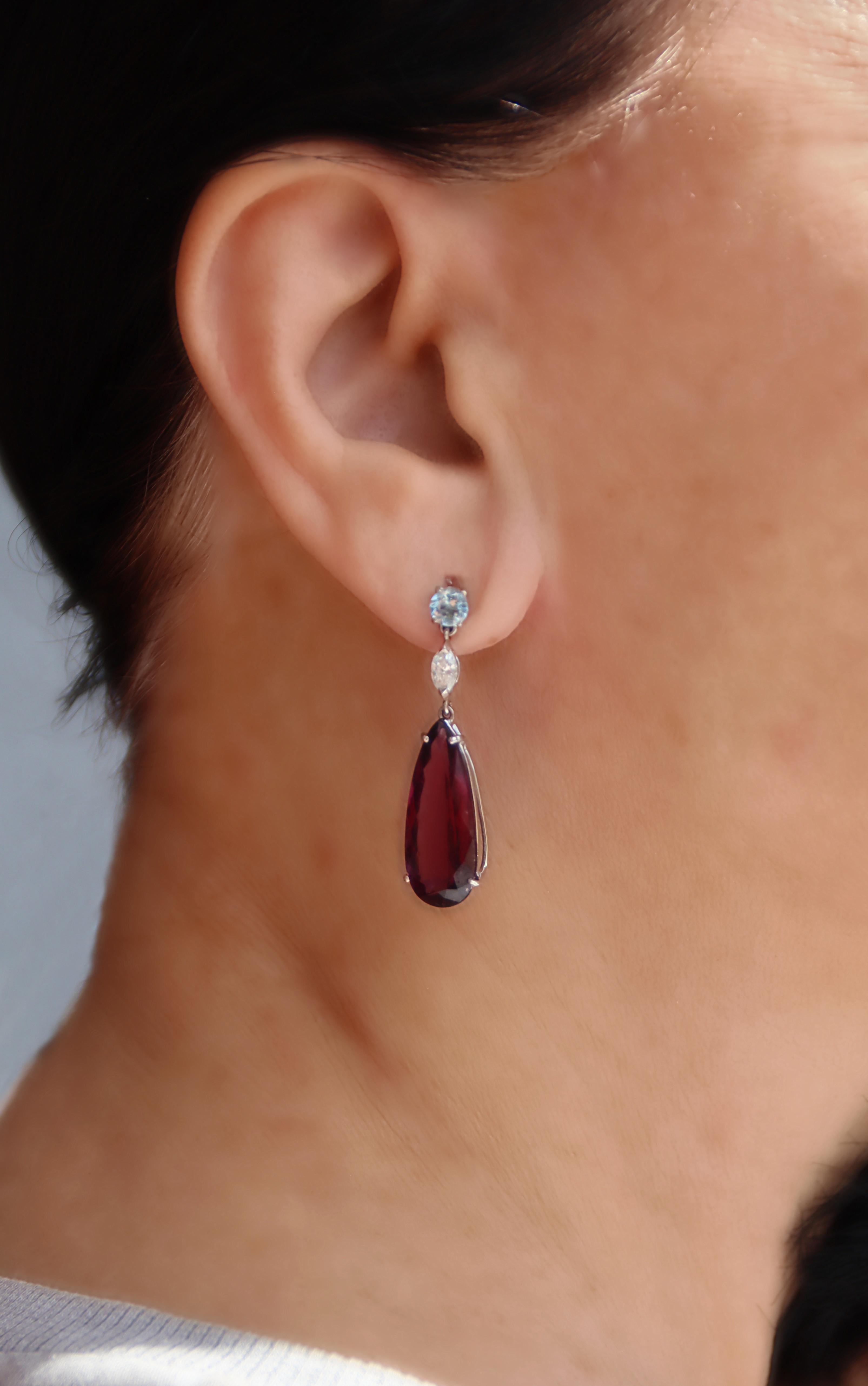 Pendants d'oreilles en or blanc 18 carats avec tourmaline, diamants et aigue-marine en vente 1