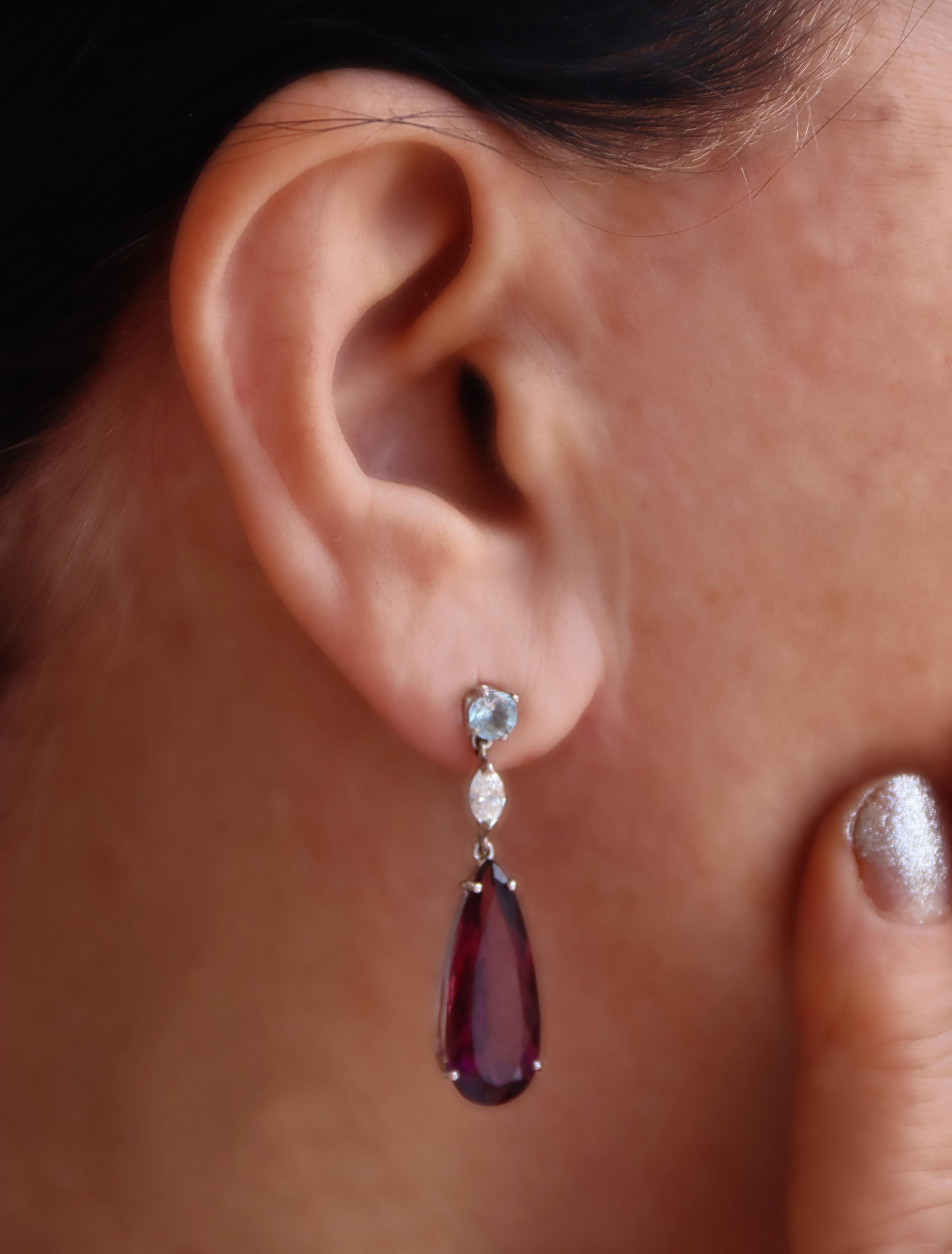 Pendants d'oreilles en or blanc 18 carats avec tourmaline, diamants et aigue-marine en vente 3
