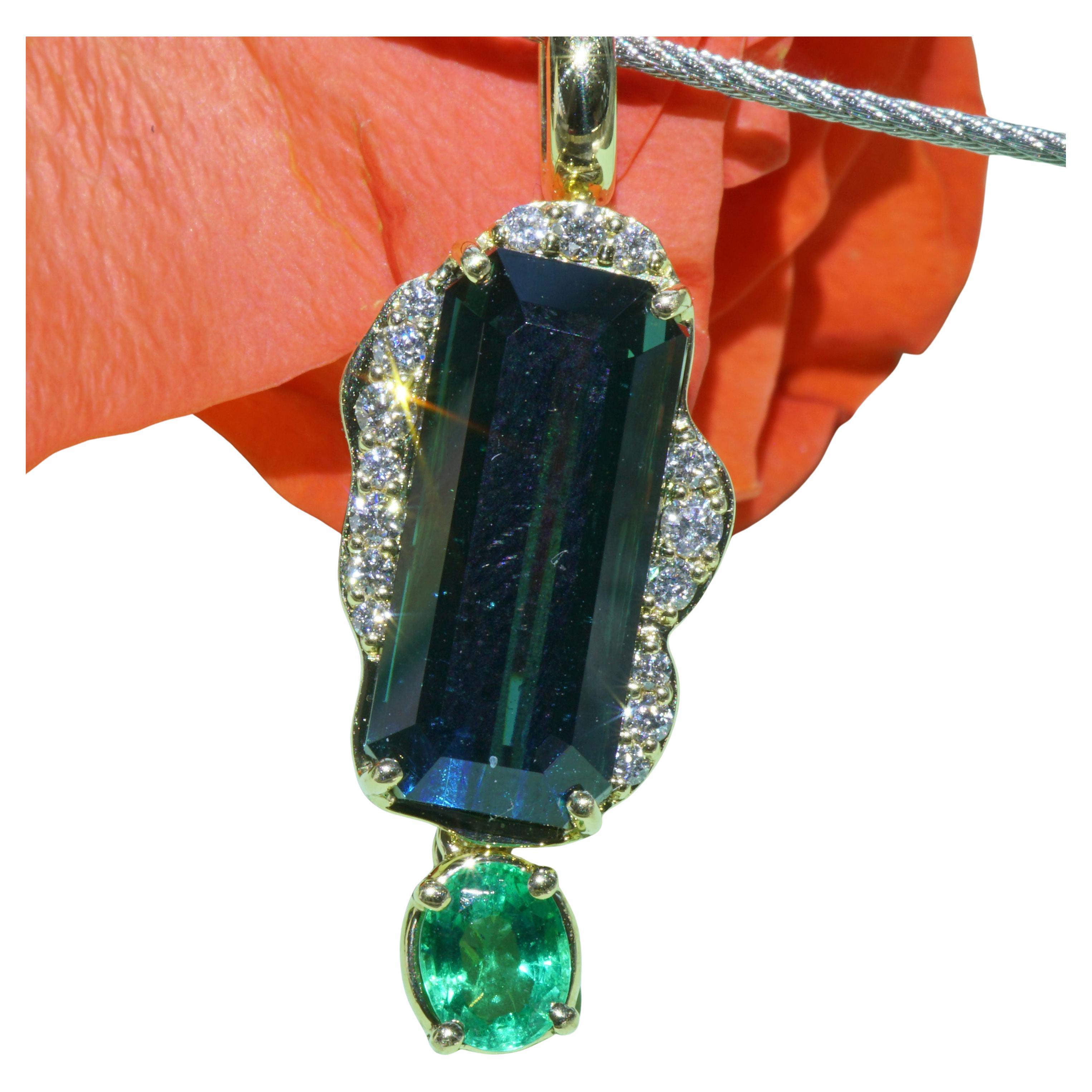 Tourmaline Emerald Brilliant Pendant Afghanistan 5.30ct bicolor petrol bluegreen